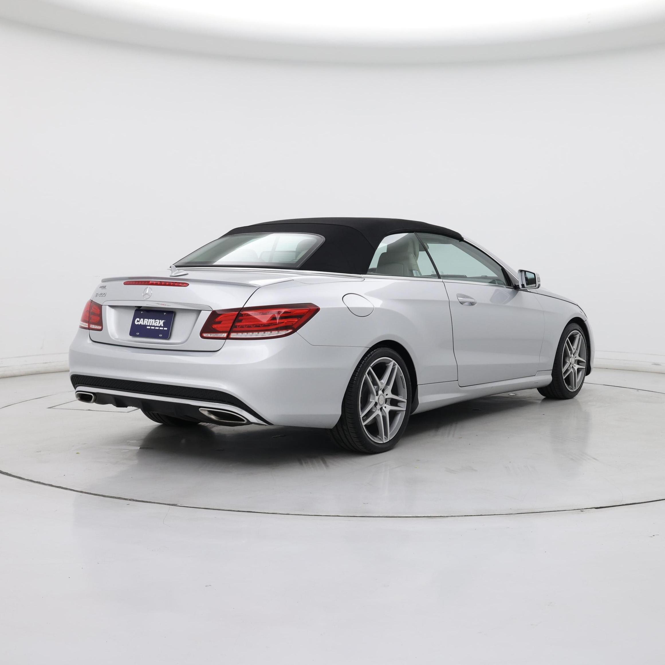 Thumbnail: 2016 Mercedes-Benz E-Class - 8