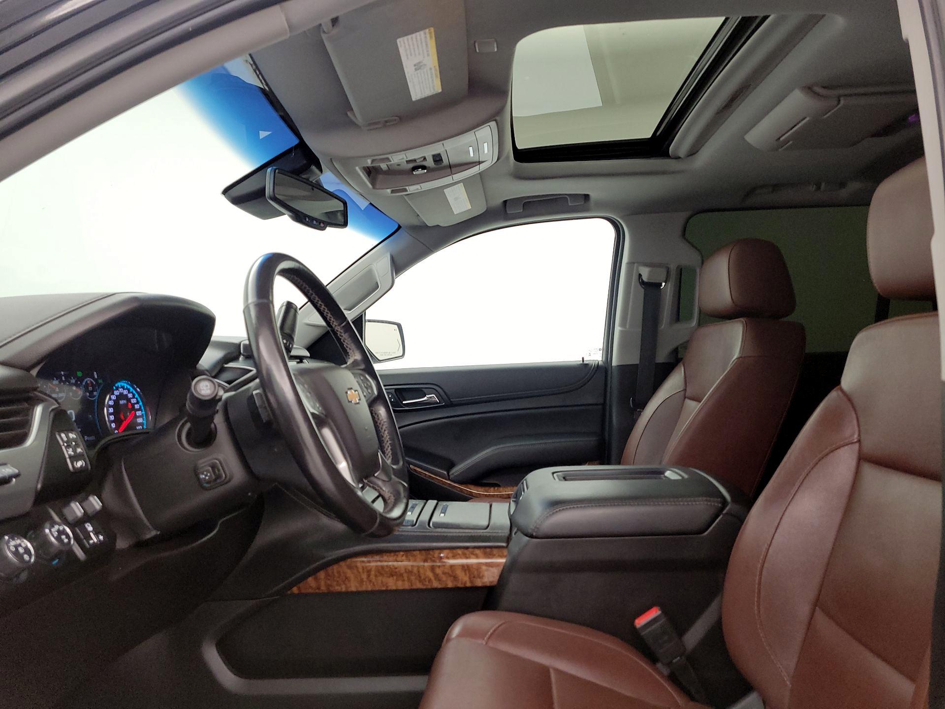 Thumbnail: 2019 Chevrolet Tahoe - 20