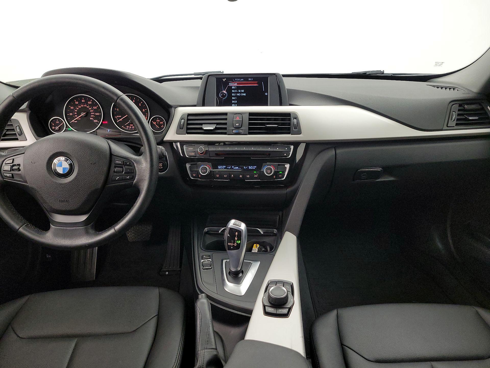 Thumbnail: 2017 BMW 3 Series - 9