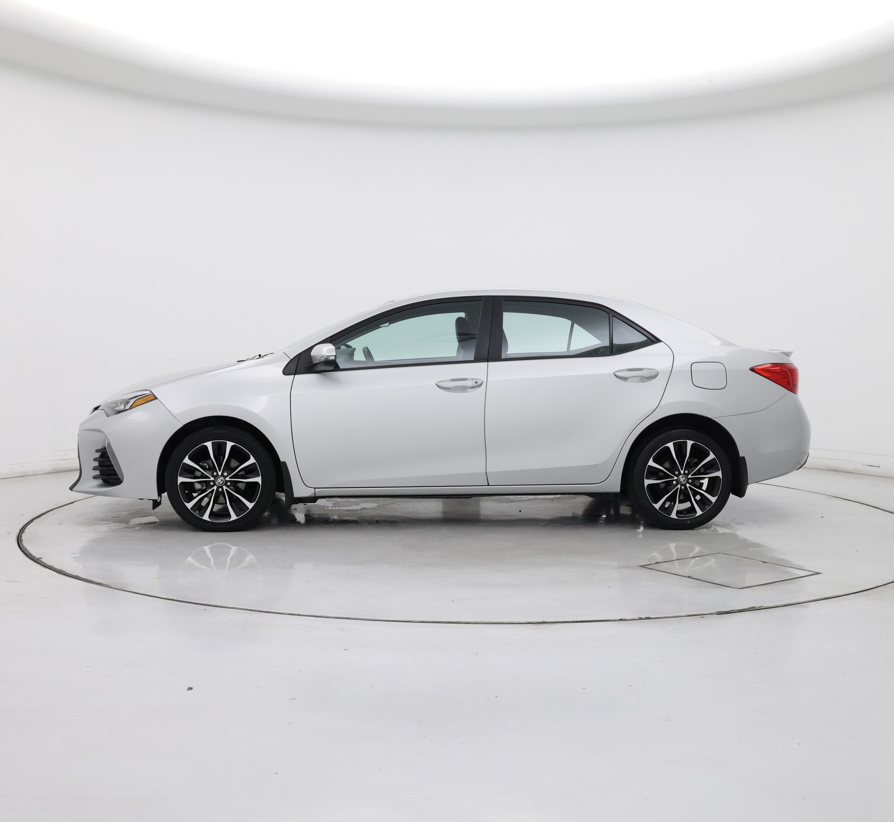 Thumbnail: 2019 Toyota Corolla - 3