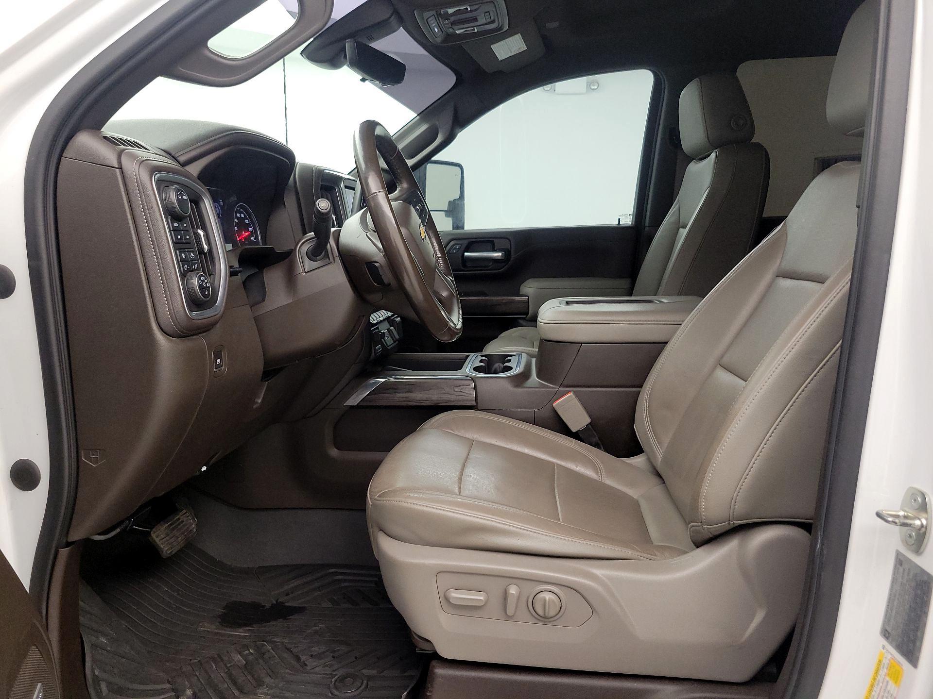 Thumbnail: 2020 Chevrolet Silverado 2500 - 11