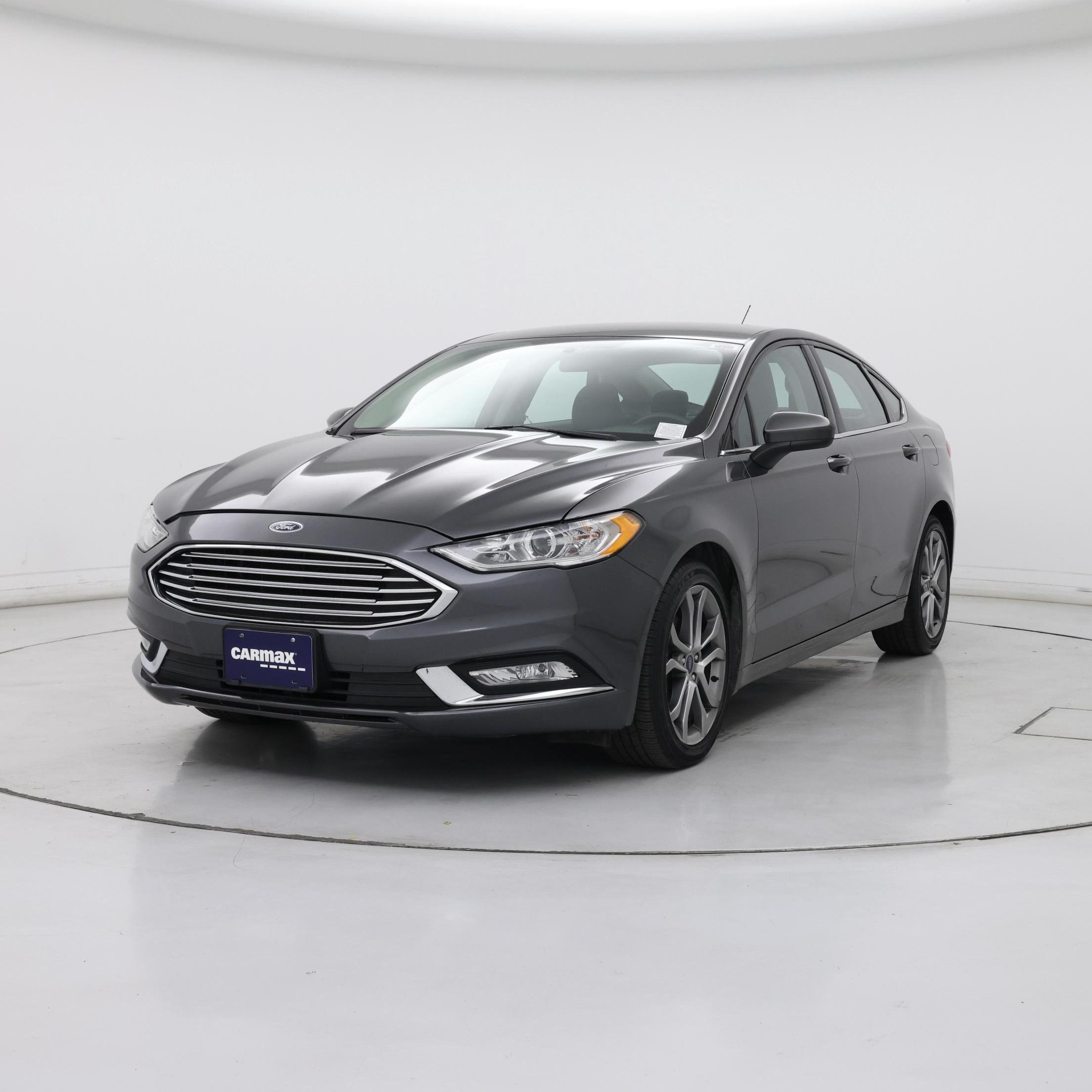 Thumbnail: 2017 Ford Fusion - 4