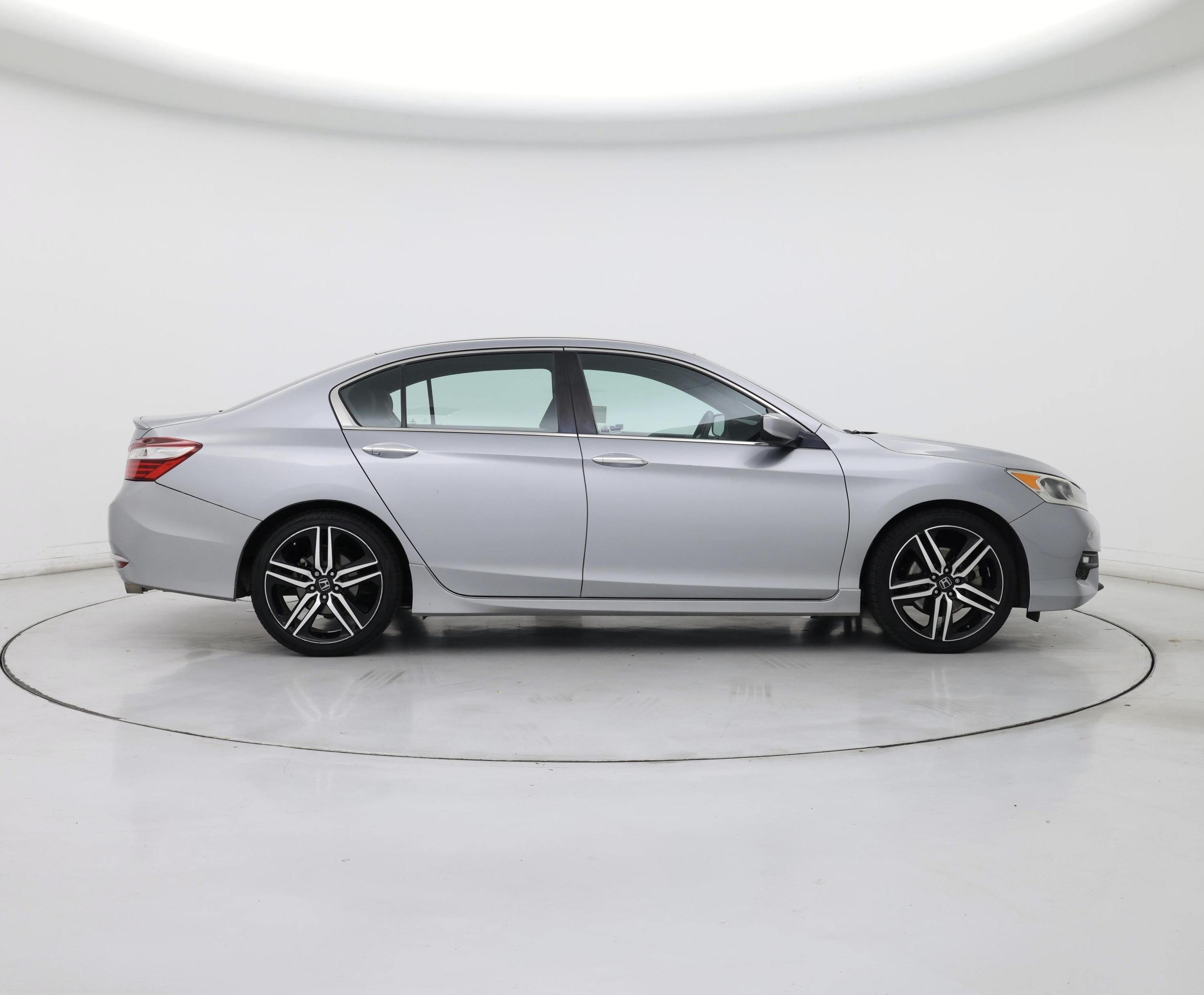 Thumbnail: 2017 Honda Accord - 7
