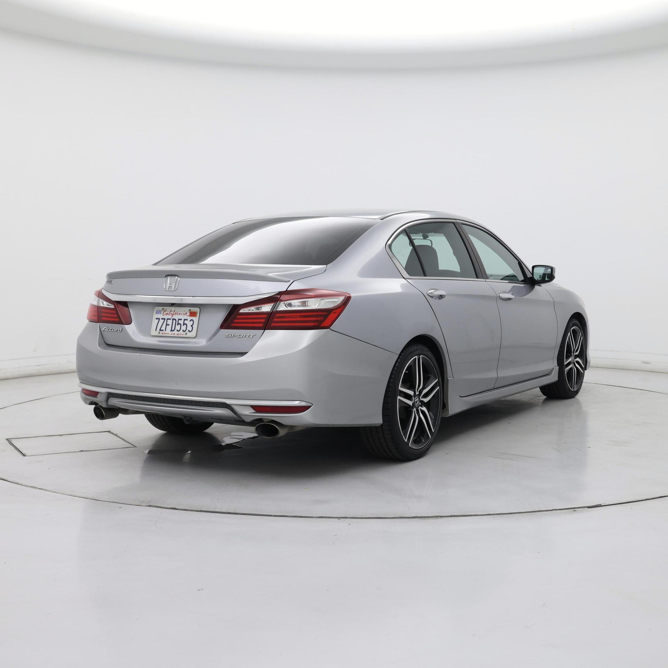 Thumbnail: 2017 Honda Accord - 8