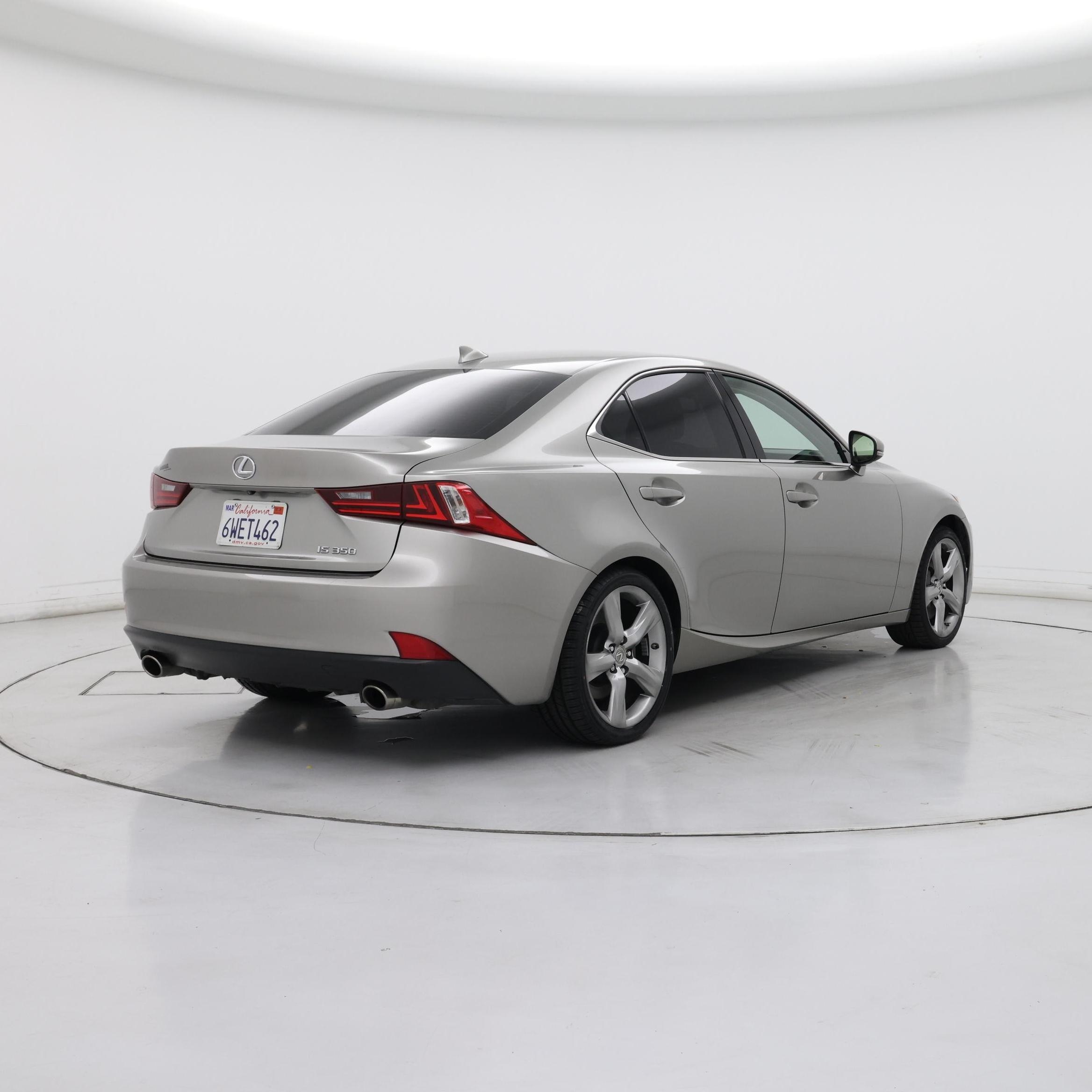 Thumbnail: 2016 Lexus IS - 8
