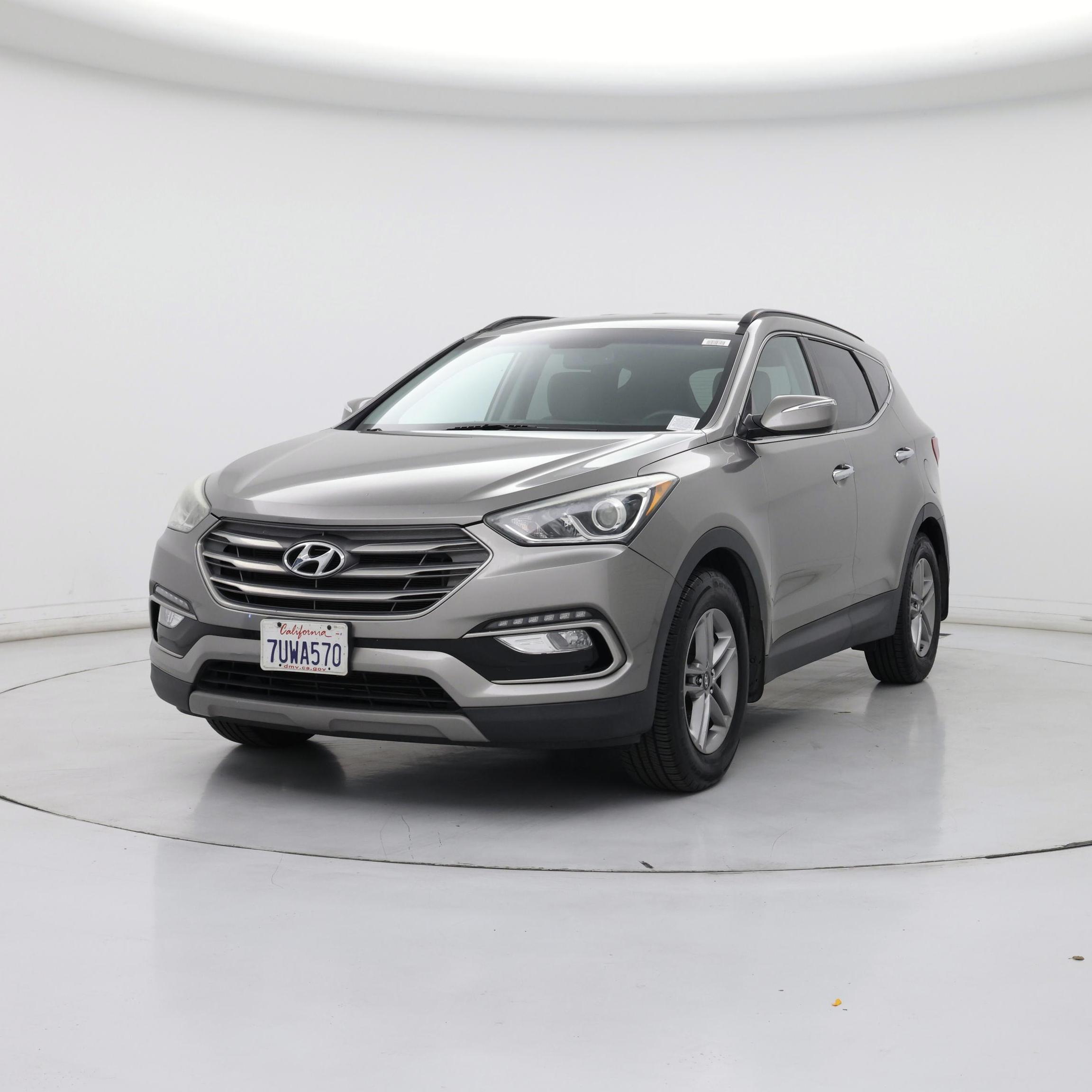Thumbnail: 2017 Hyundai Santa Fe - 4