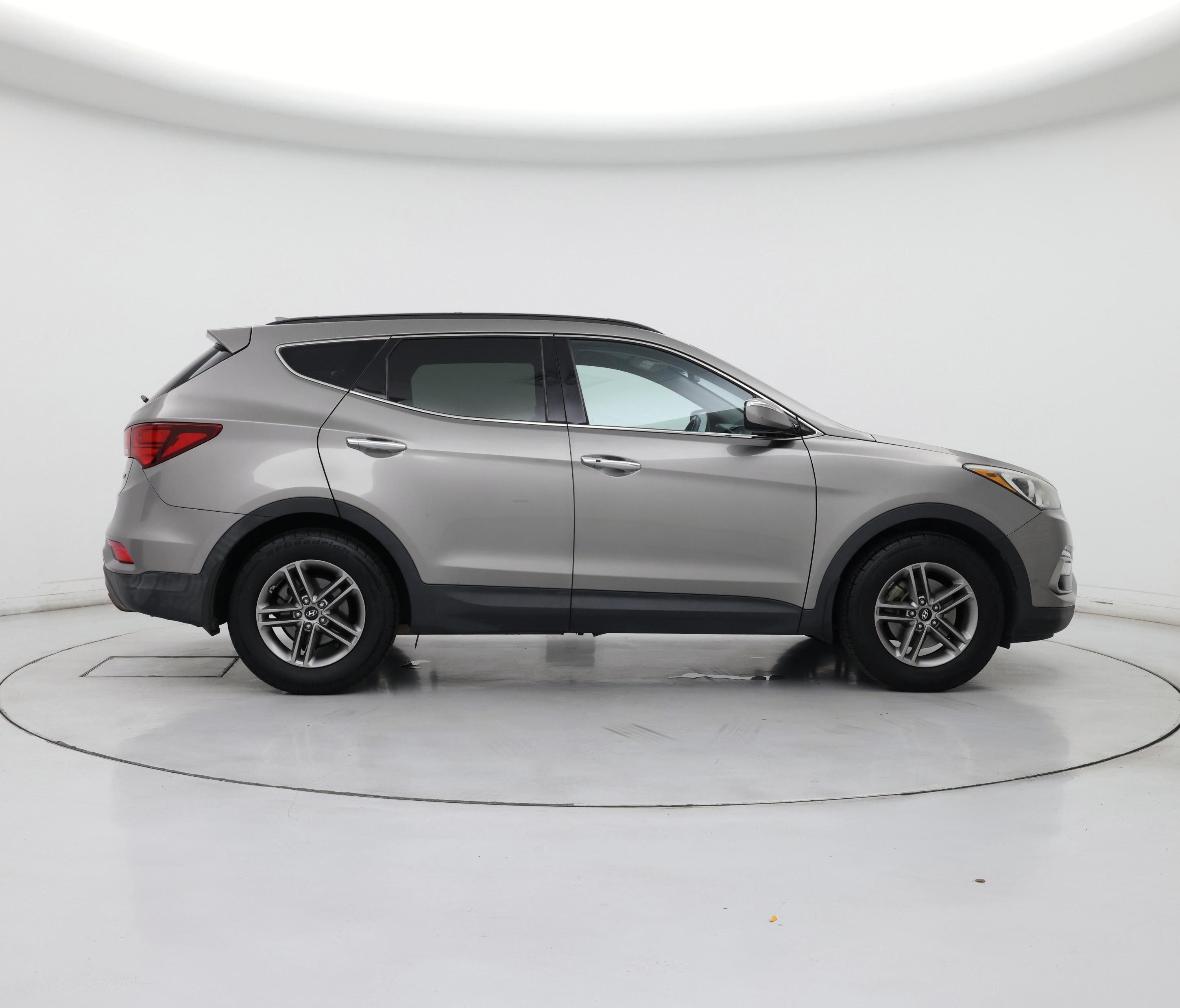 Thumbnail: 2017 Hyundai Santa Fe - 7