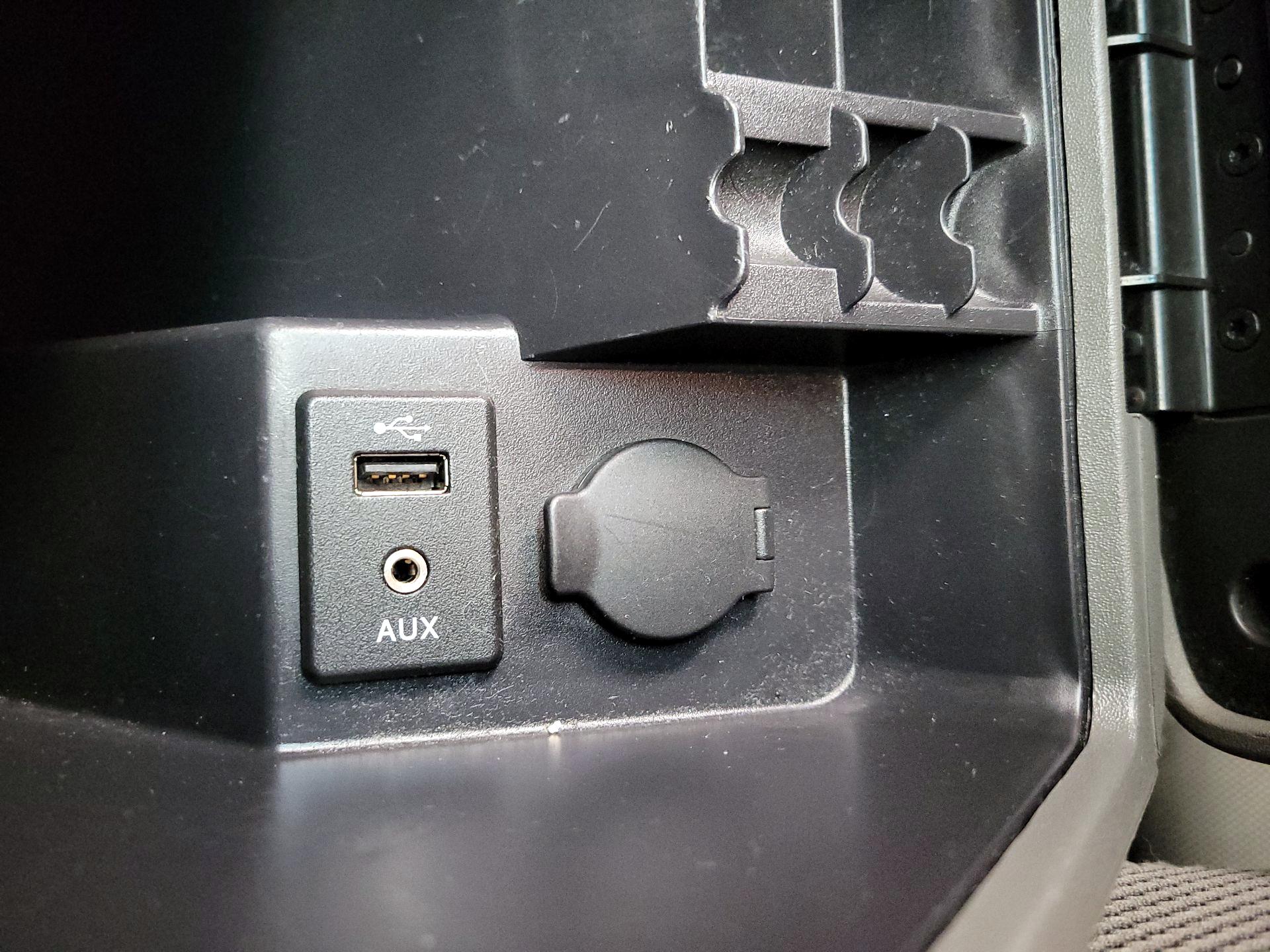 Thumbnail: 2016 Nissan Frontier - 17