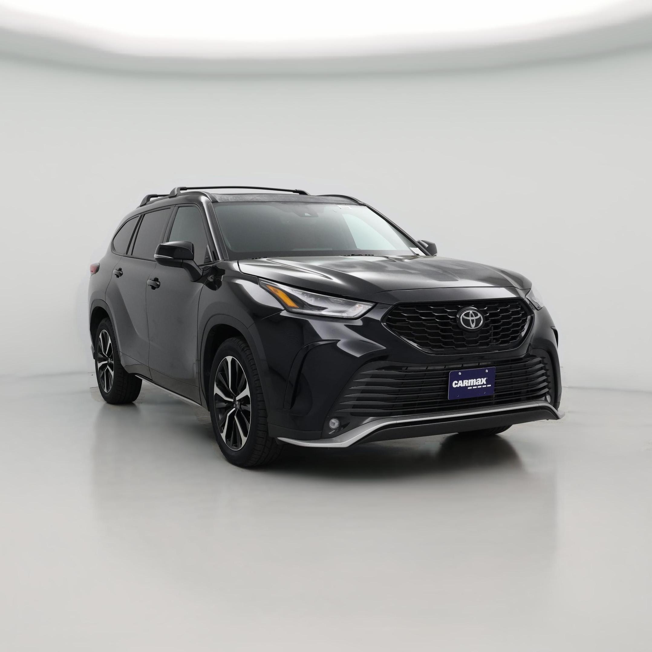 Thumbnail: 2022 Toyota Highlander - 1