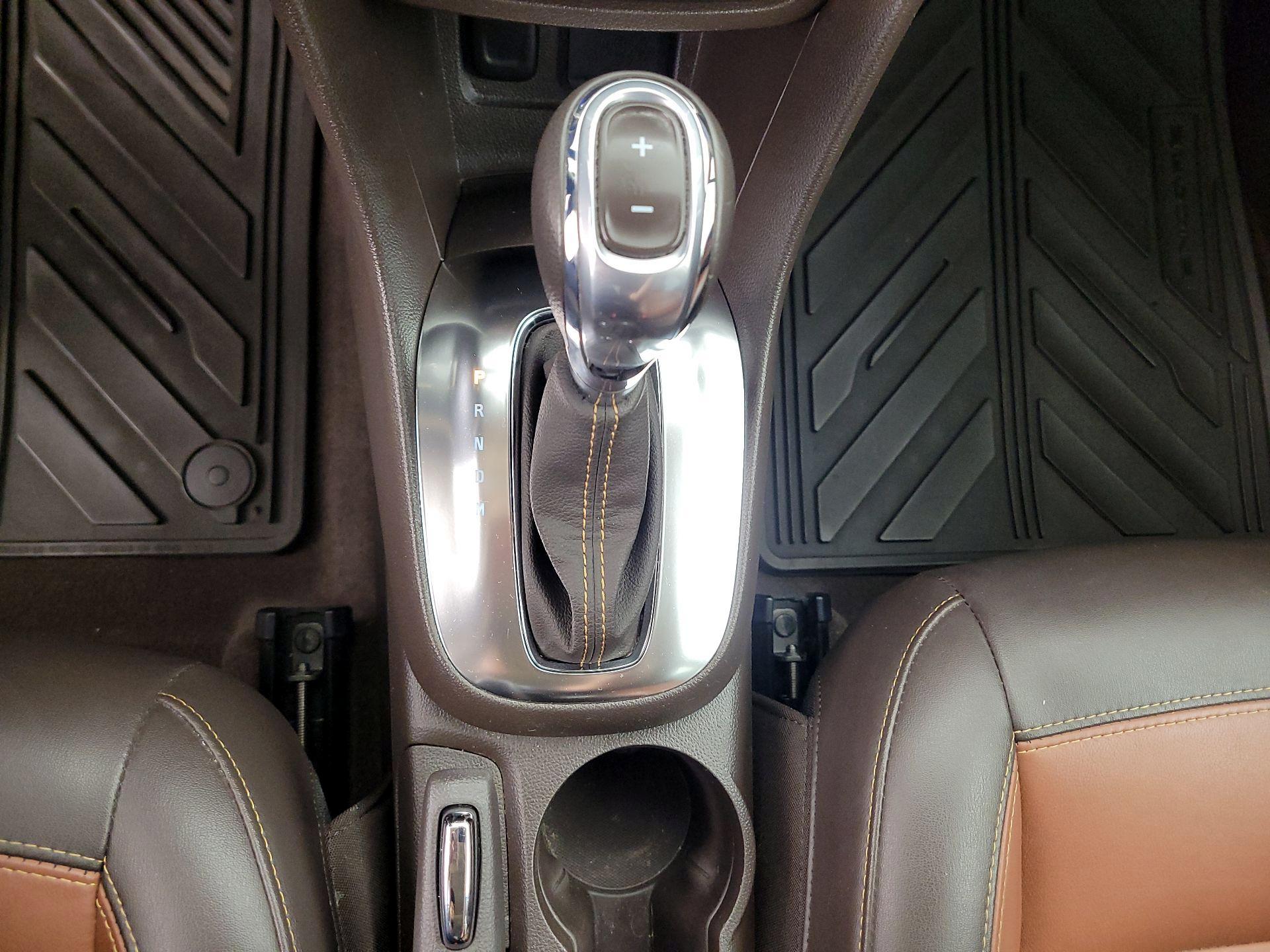 Thumbnail: 2015 Buick Encore - 18