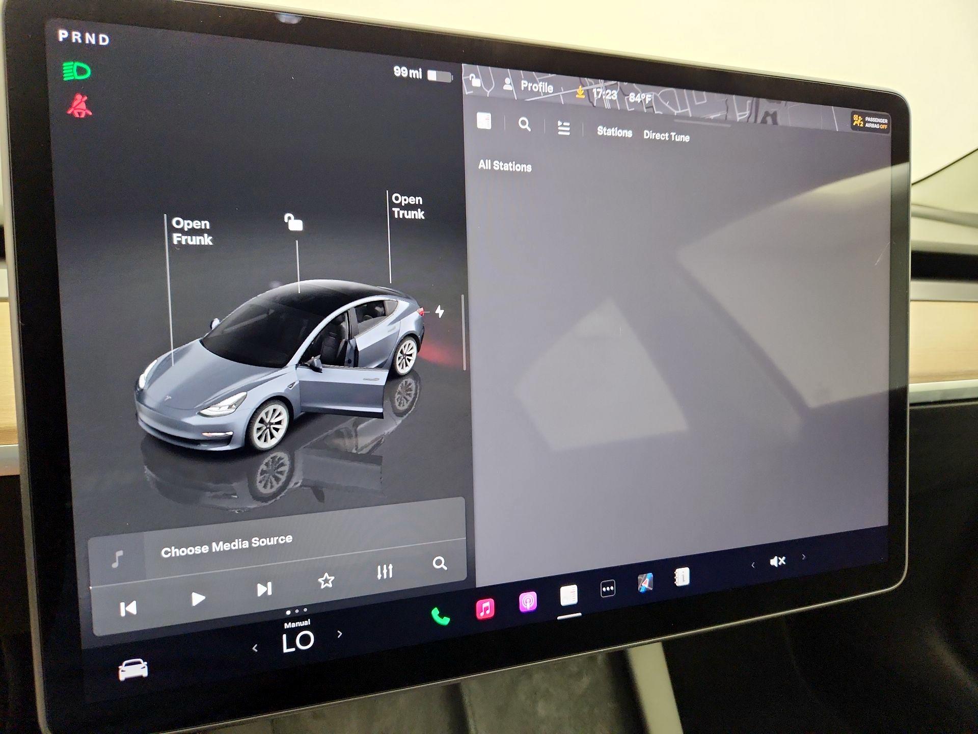 Thumbnail: 2023 Tesla Model 3 - 15