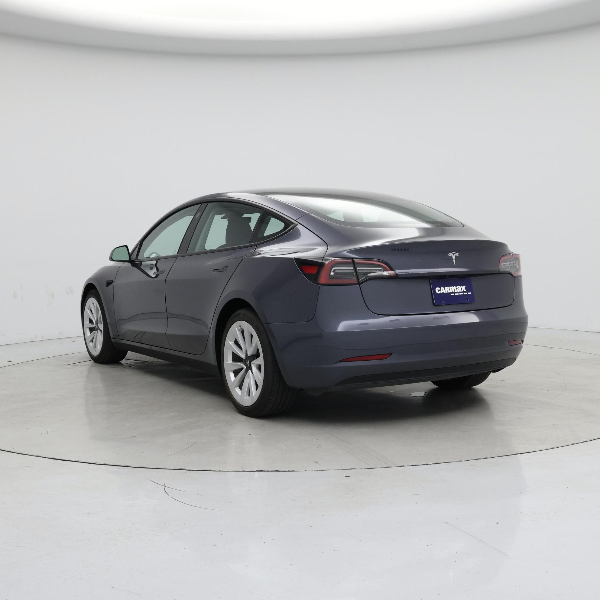 Thumbnail: 2023 Tesla Model 3 - 2