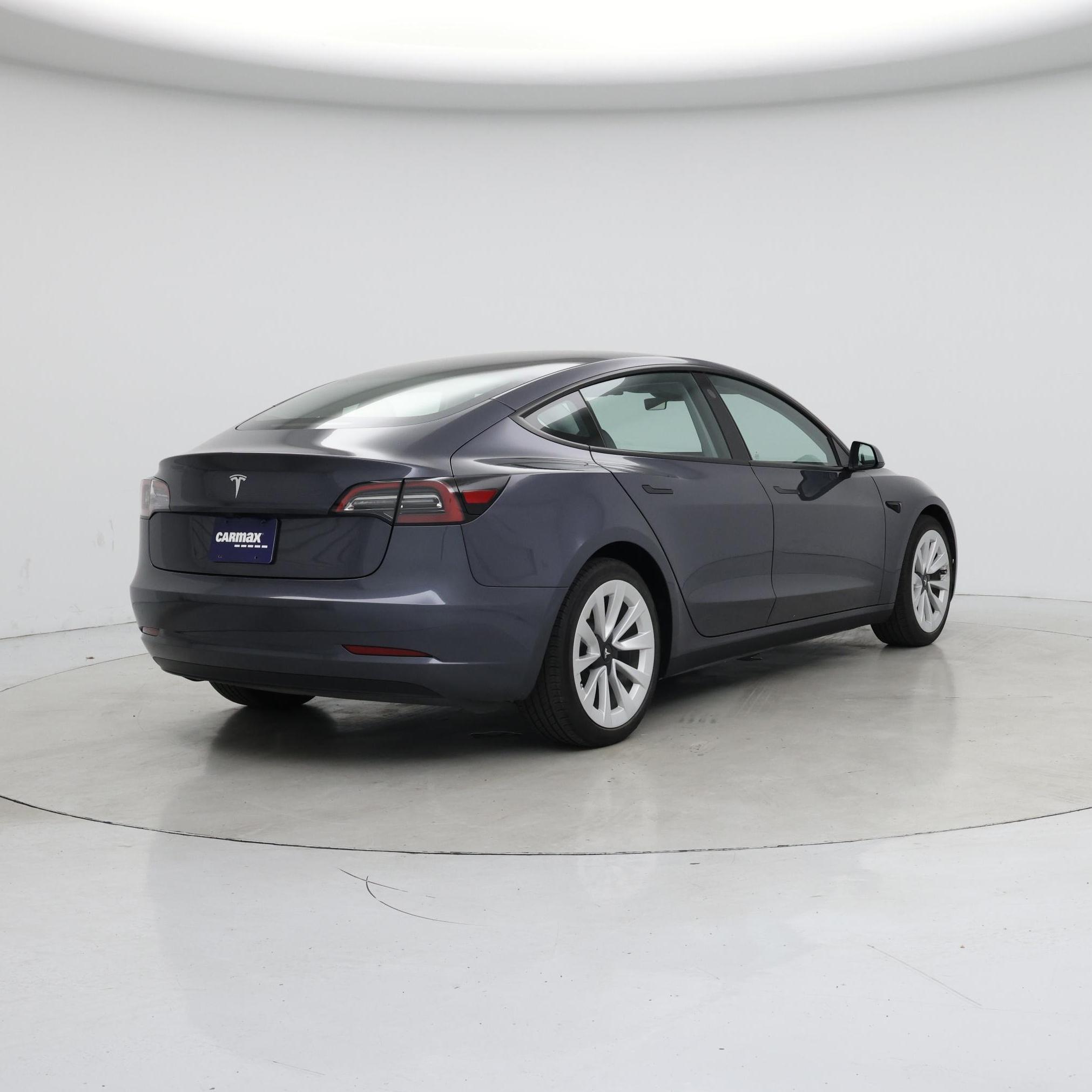 Thumbnail: 2023 Tesla Model 3 - 8
