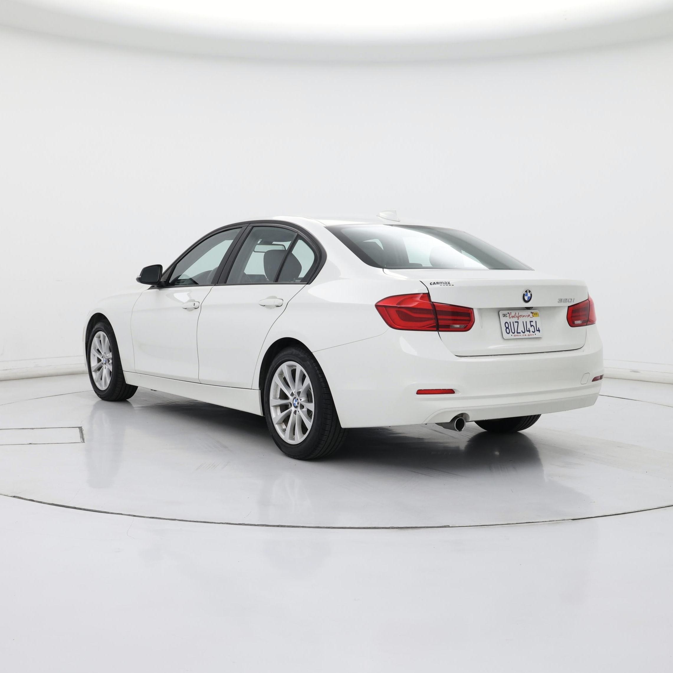 Thumbnail: 2018 BMW 3 Series - 2