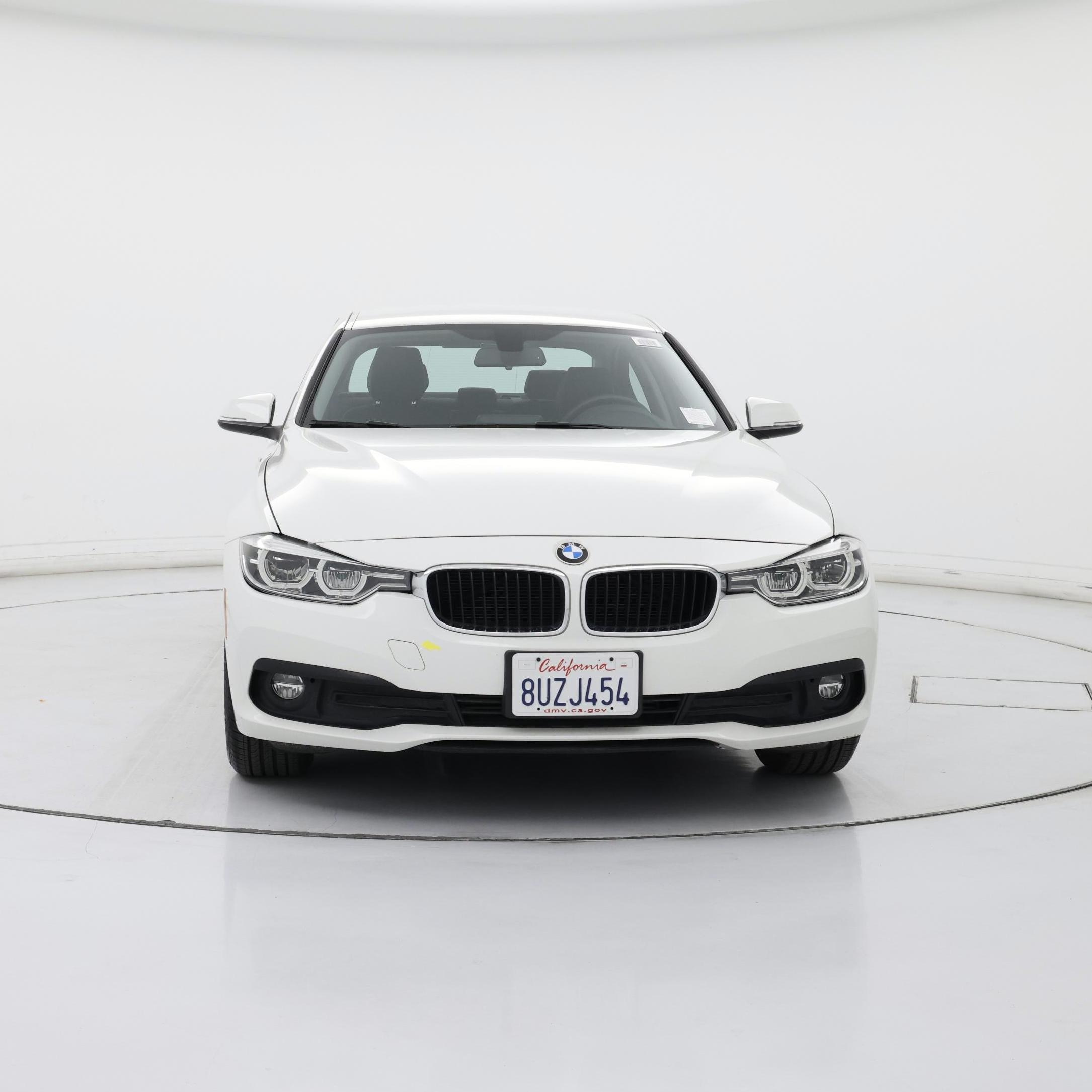 Thumbnail: 2018 BMW 3 Series - 5