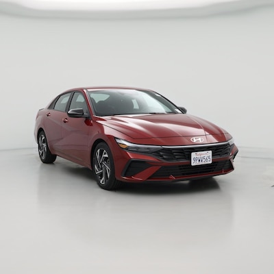 Red 2025 Hyundai Elantra SEL Sport