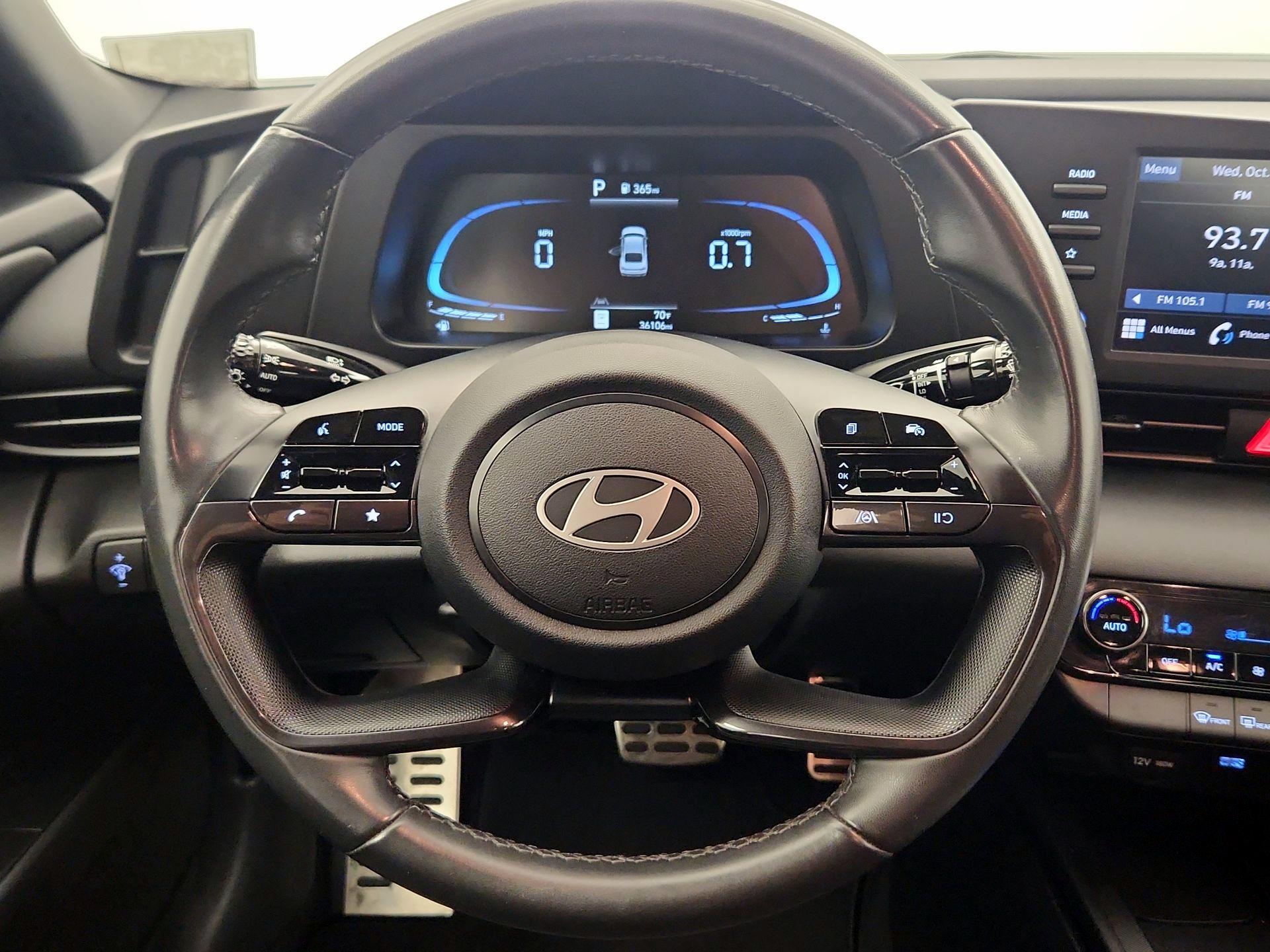 Thumbnail: 2025 Hyundai Elantra - 10