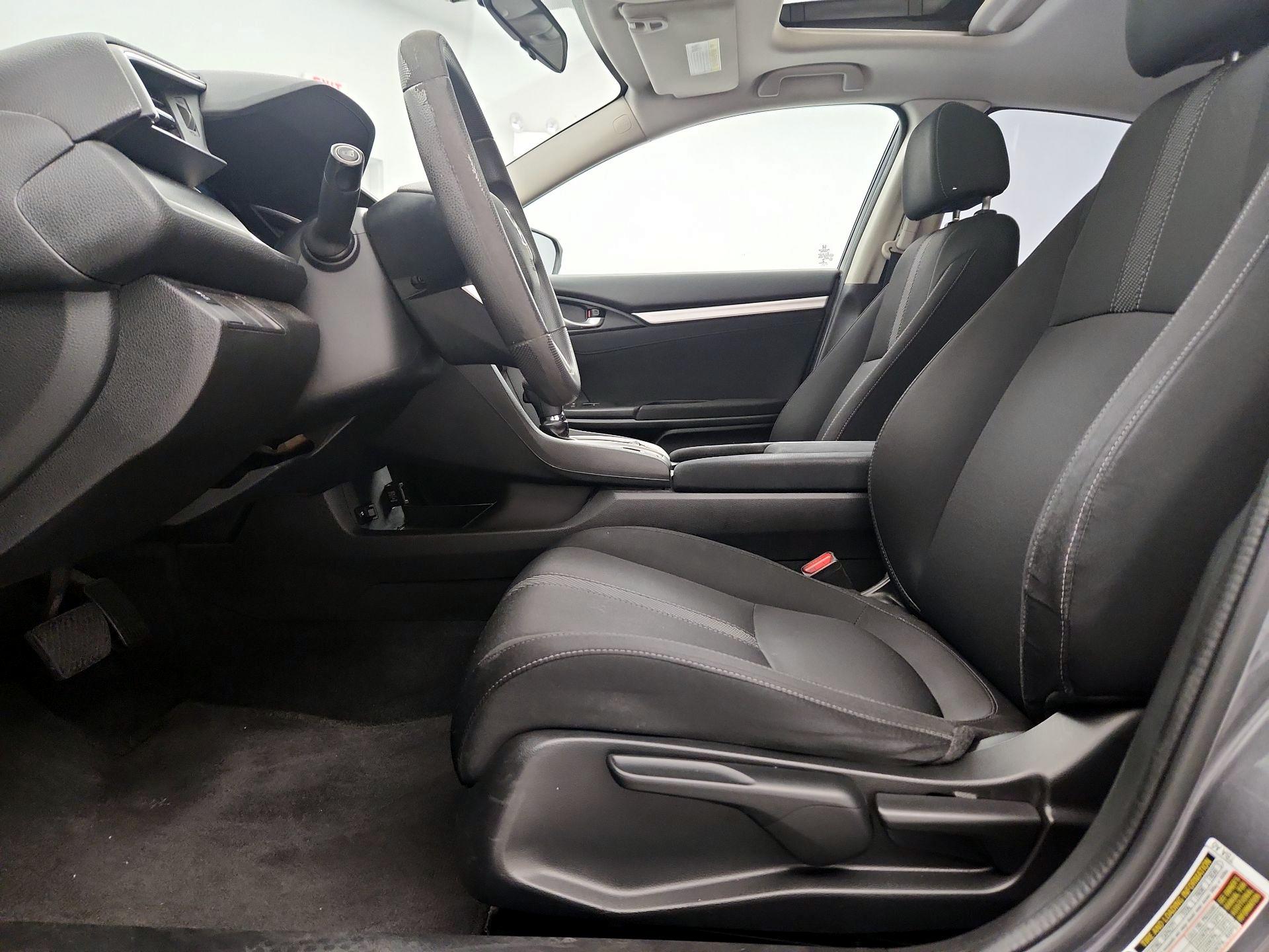 Thumbnail: 2017 Honda Civic - 11