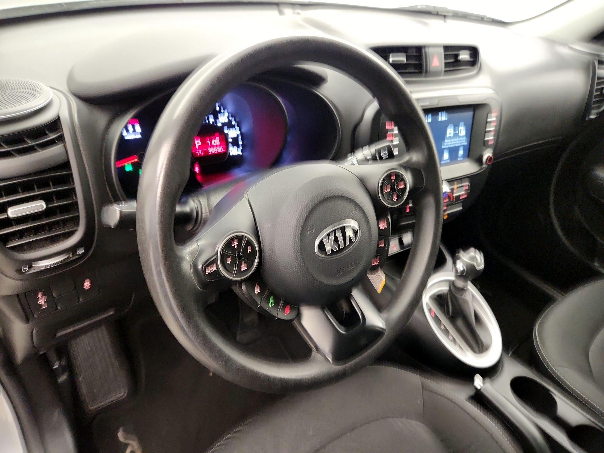 Thumbnail: 2019 Kia Soul - 9