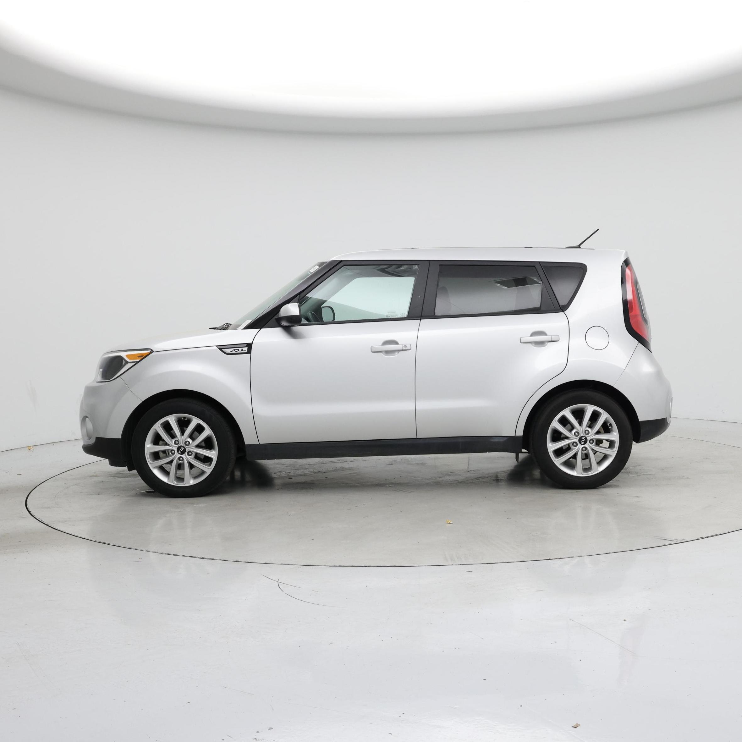 Thumbnail: 2019 Kia Soul - 3