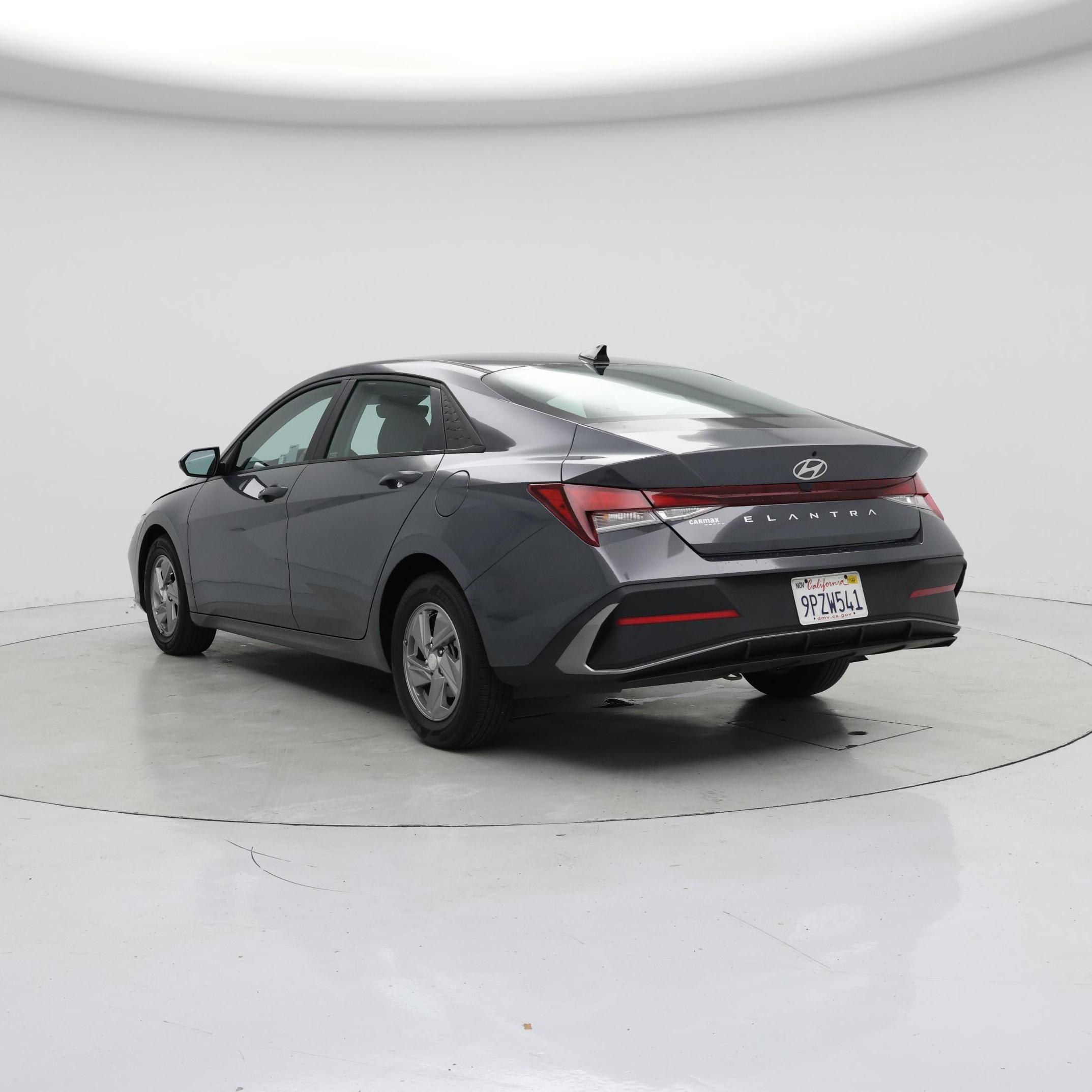 Thumbnail: 2025 Hyundai Elantra - 2