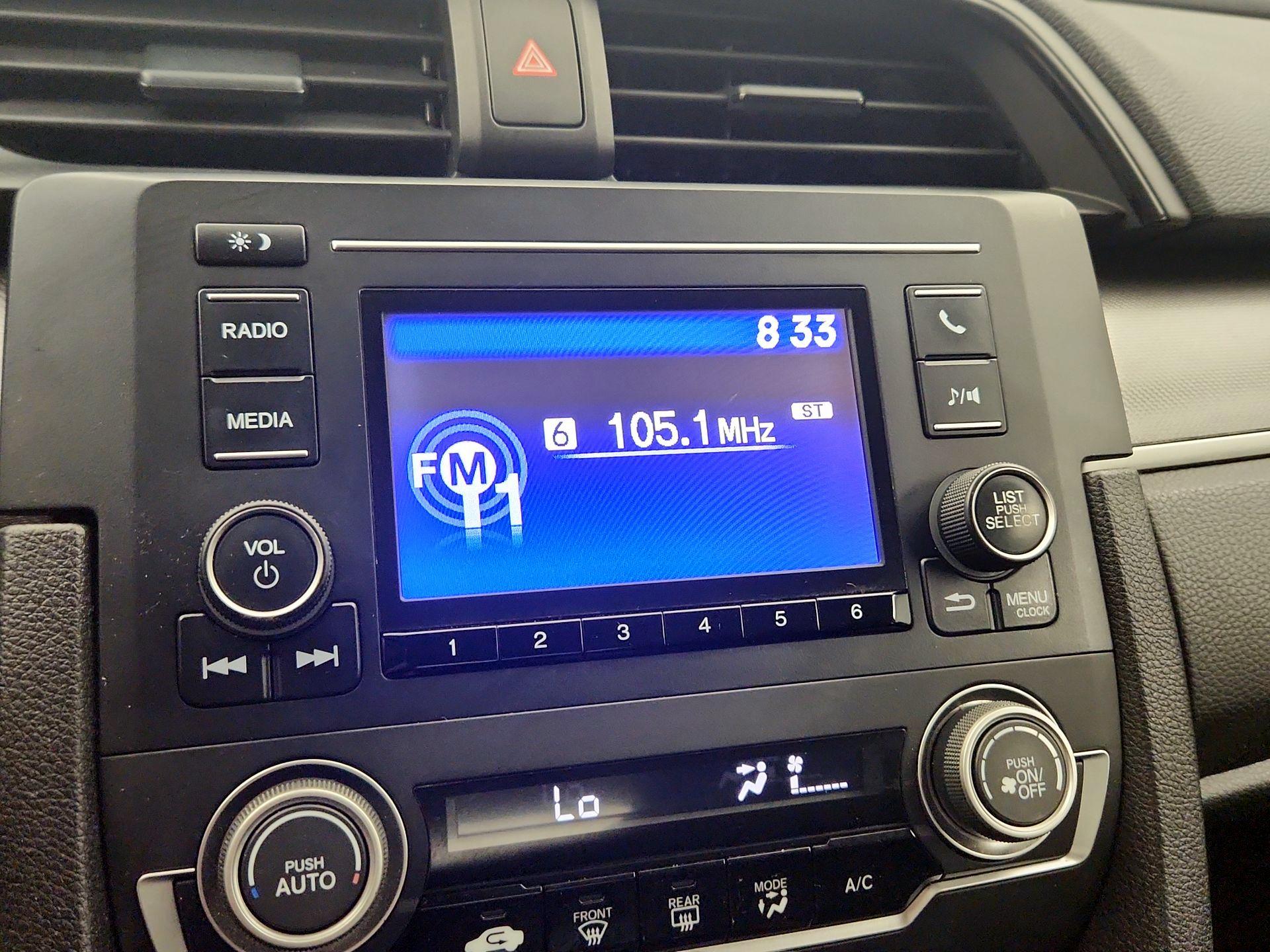 Thumbnail: 2016 Honda Civic - 15