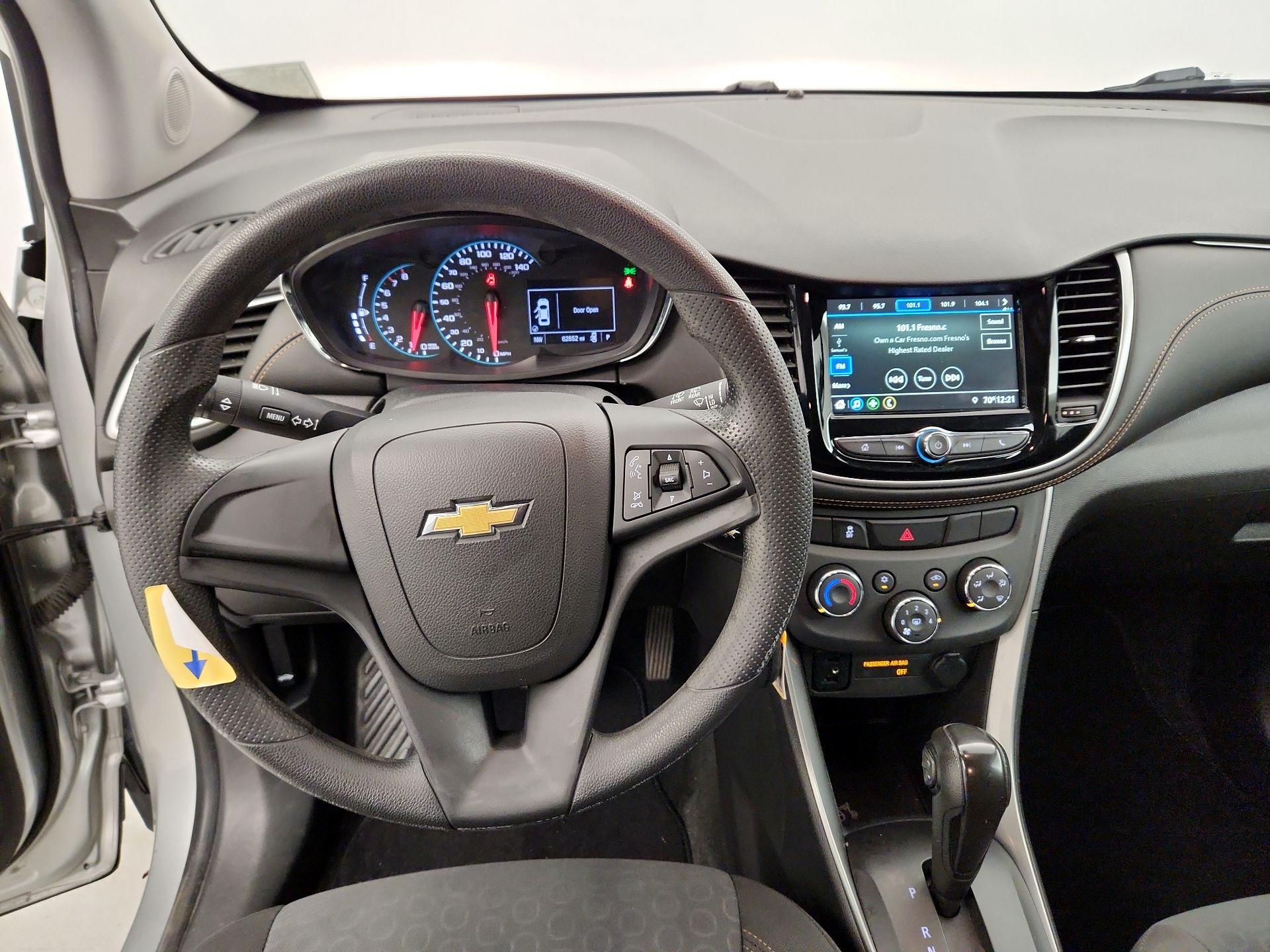 Thumbnail: 2019 Chevrolet Trax - 10