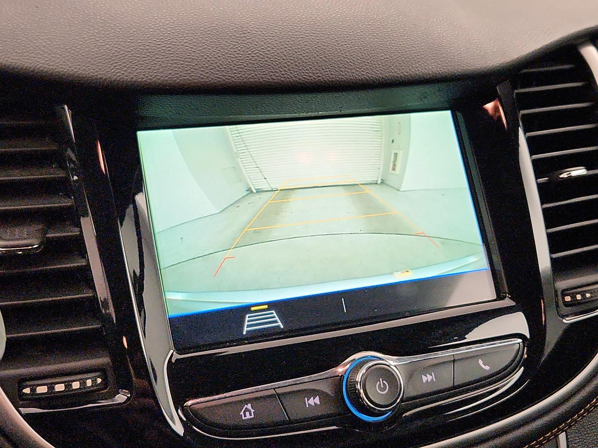 Thumbnail: 2019 Chevrolet Trax - 14