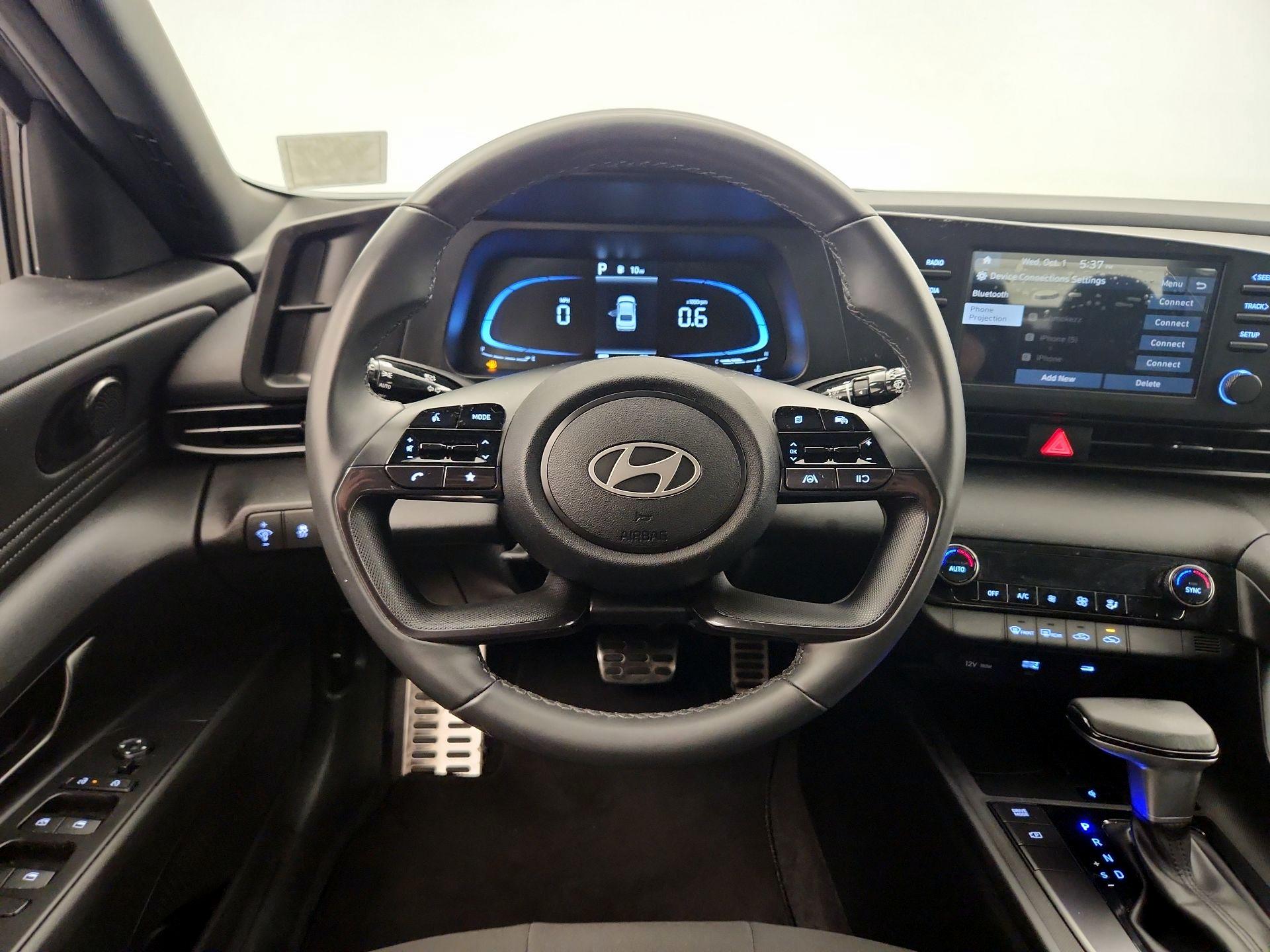 Thumbnail: 2025 Hyundai Elantra - 10