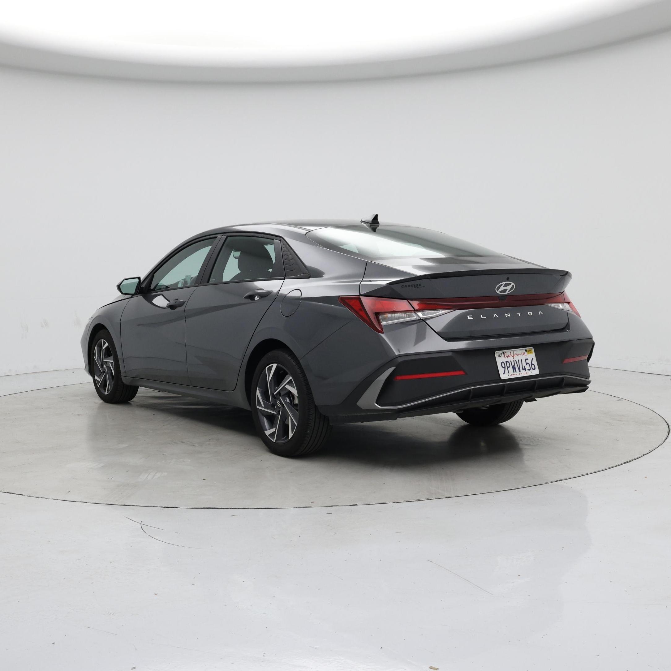 Thumbnail: 2025 Hyundai Elantra - 2