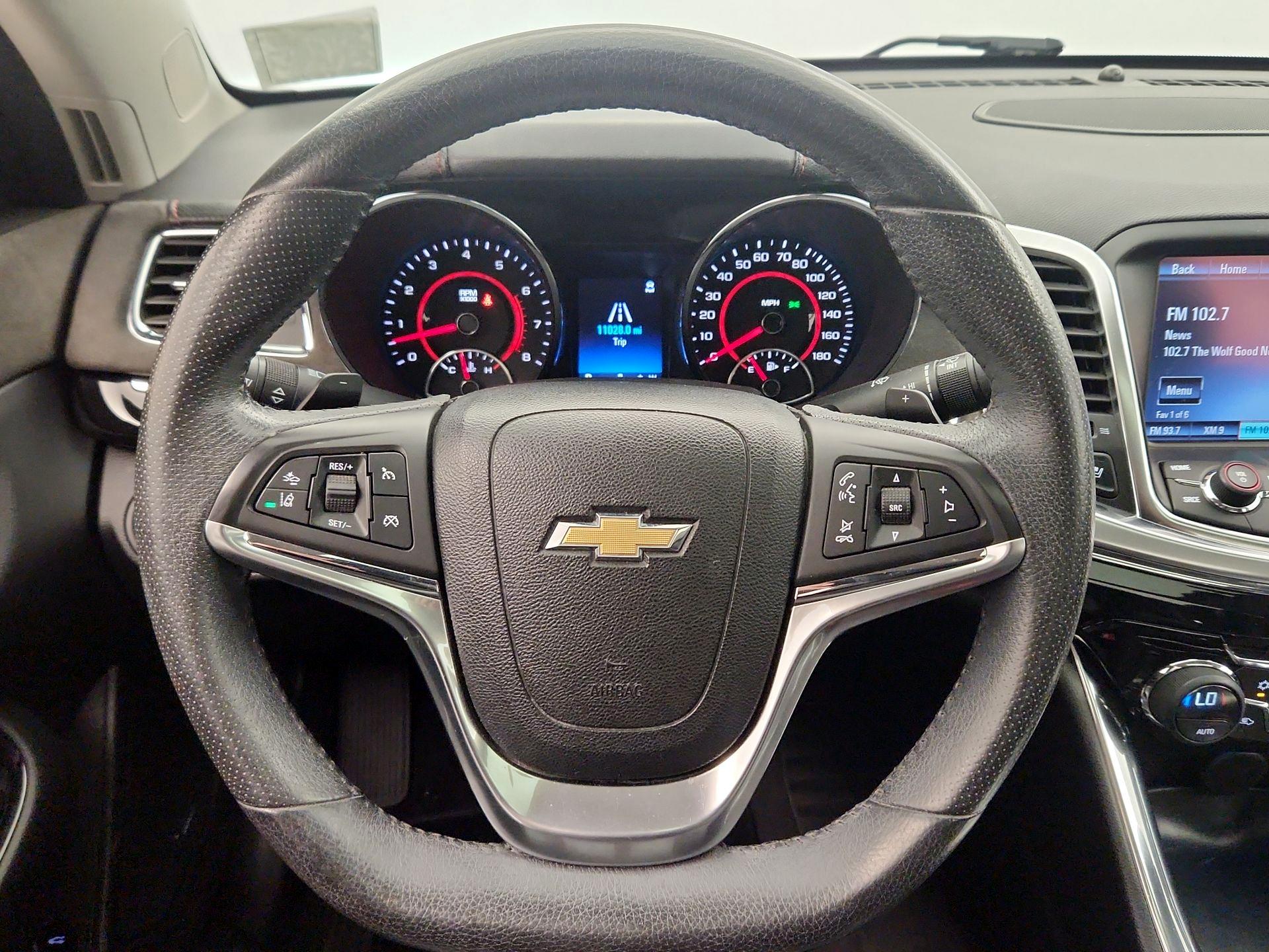 Thumbnail: 2015 Chevrolet  - 10