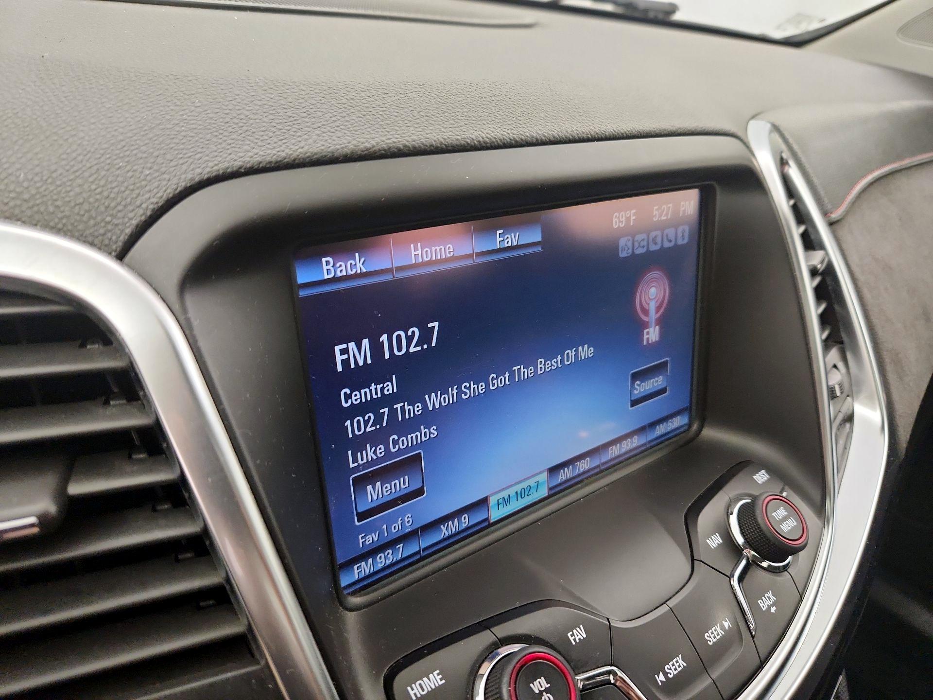 Thumbnail: 2015 Chevrolet  - 15