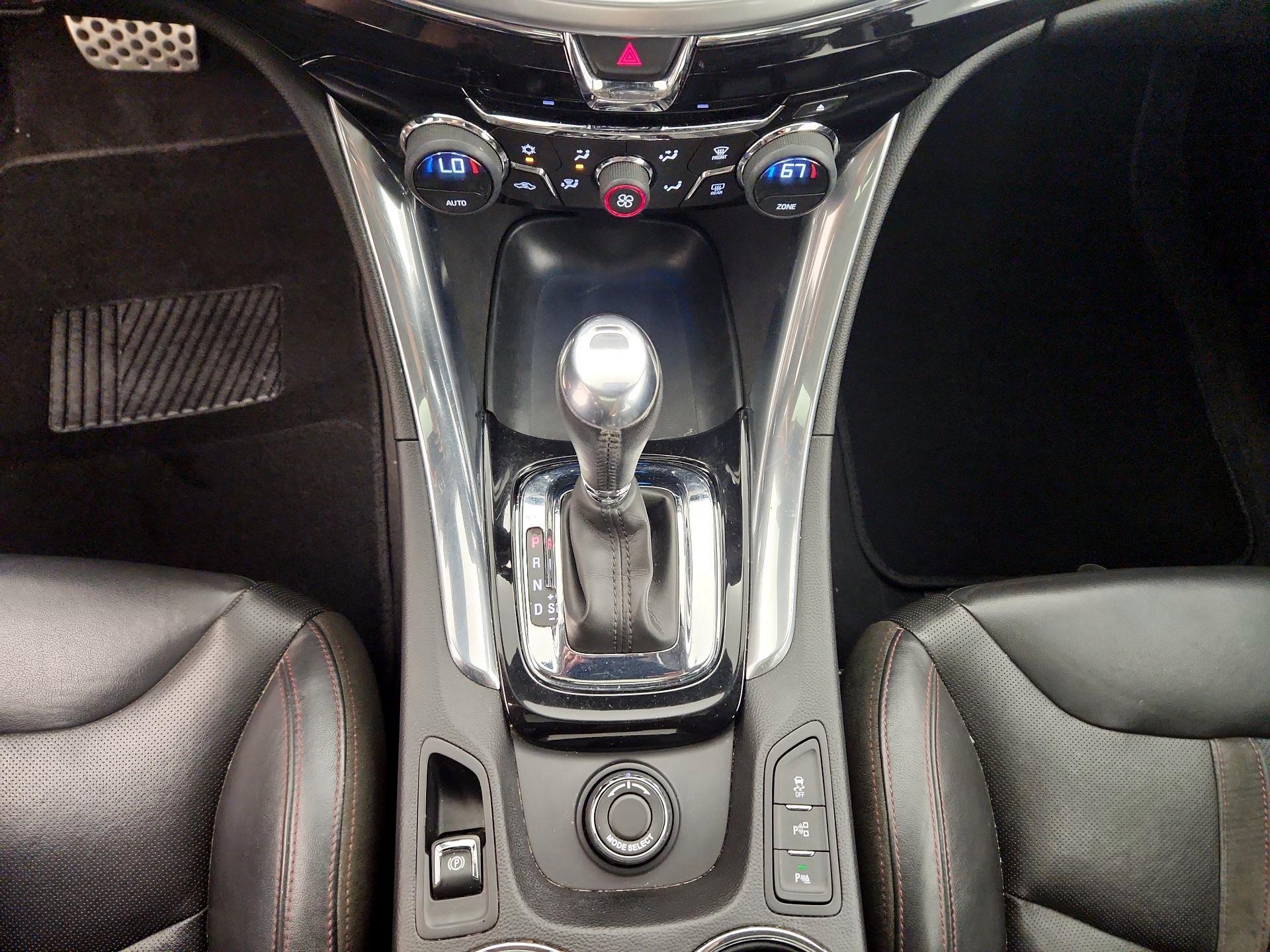 Thumbnail: 2015 Chevrolet  - 17