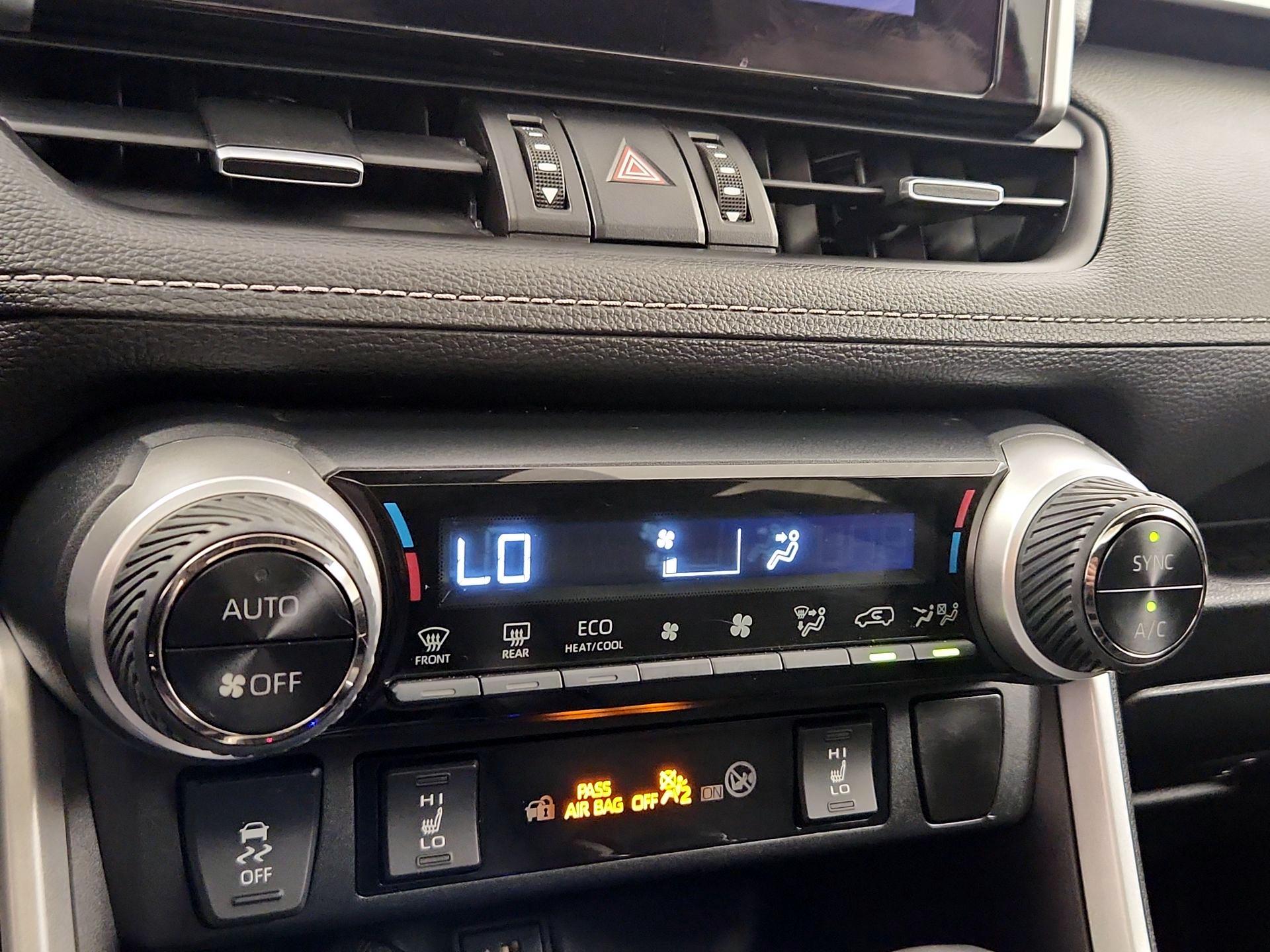Thumbnail: 2024 Toyota RAV4 - 16