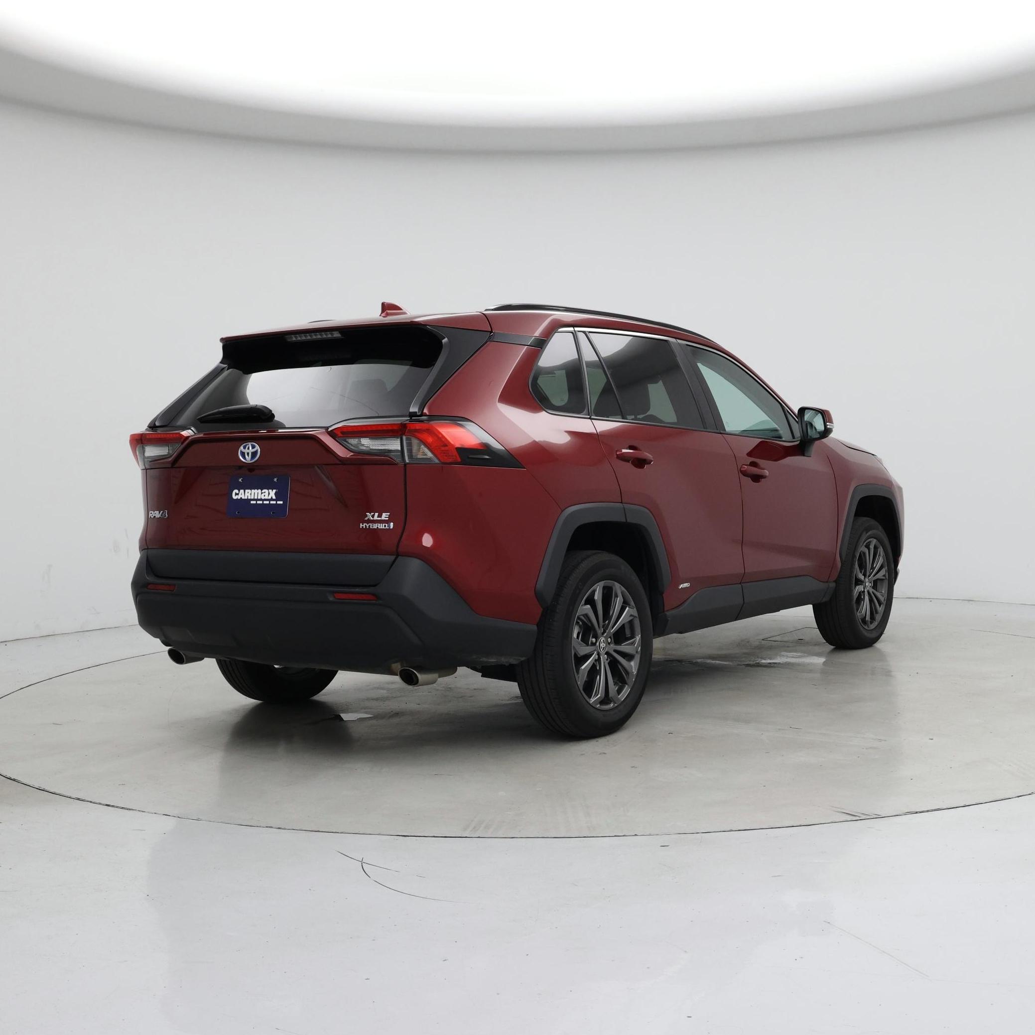 Thumbnail: 2024 Toyota RAV4 - 8