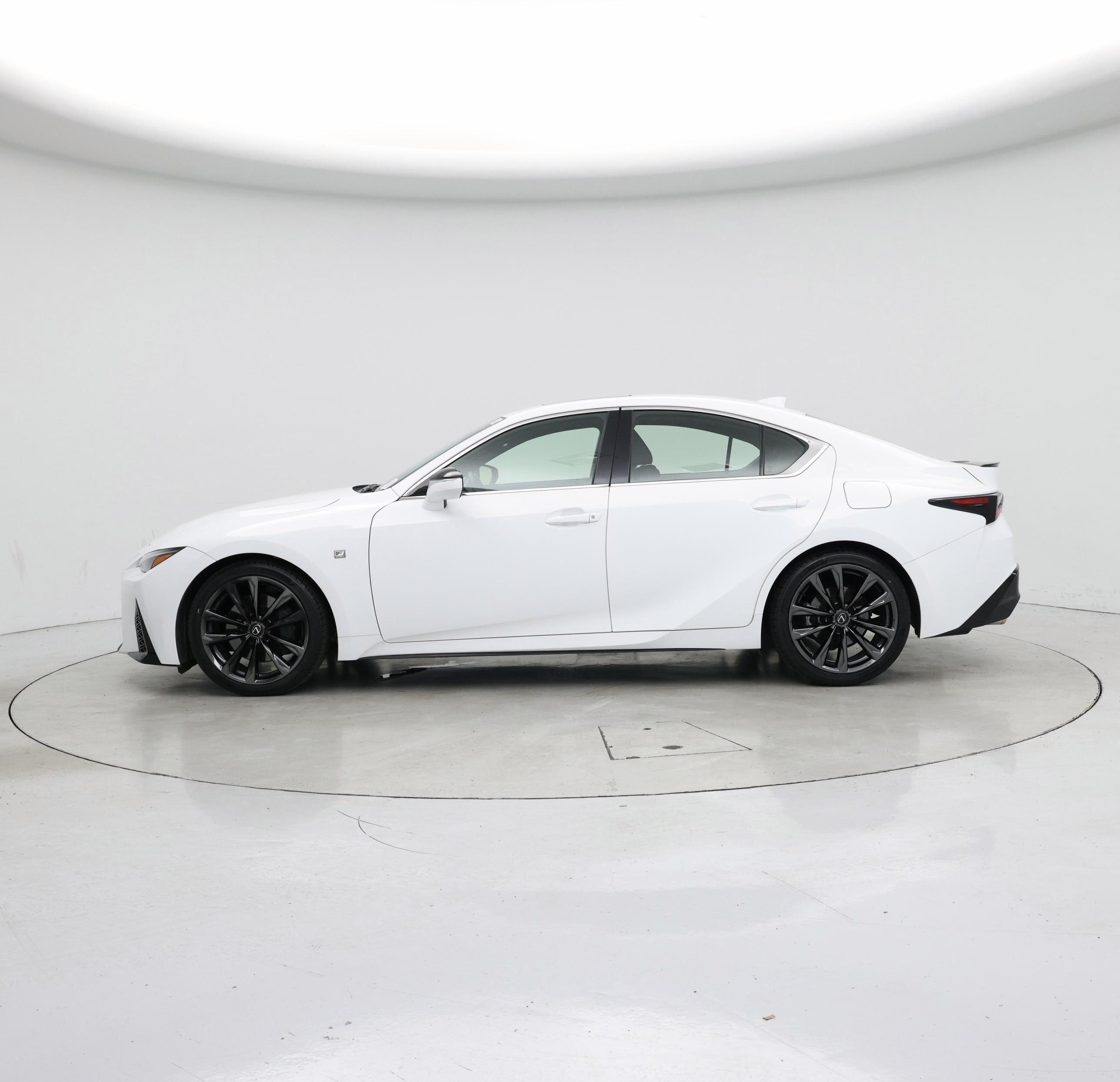Thumbnail: 2023 Lexus IS - 3