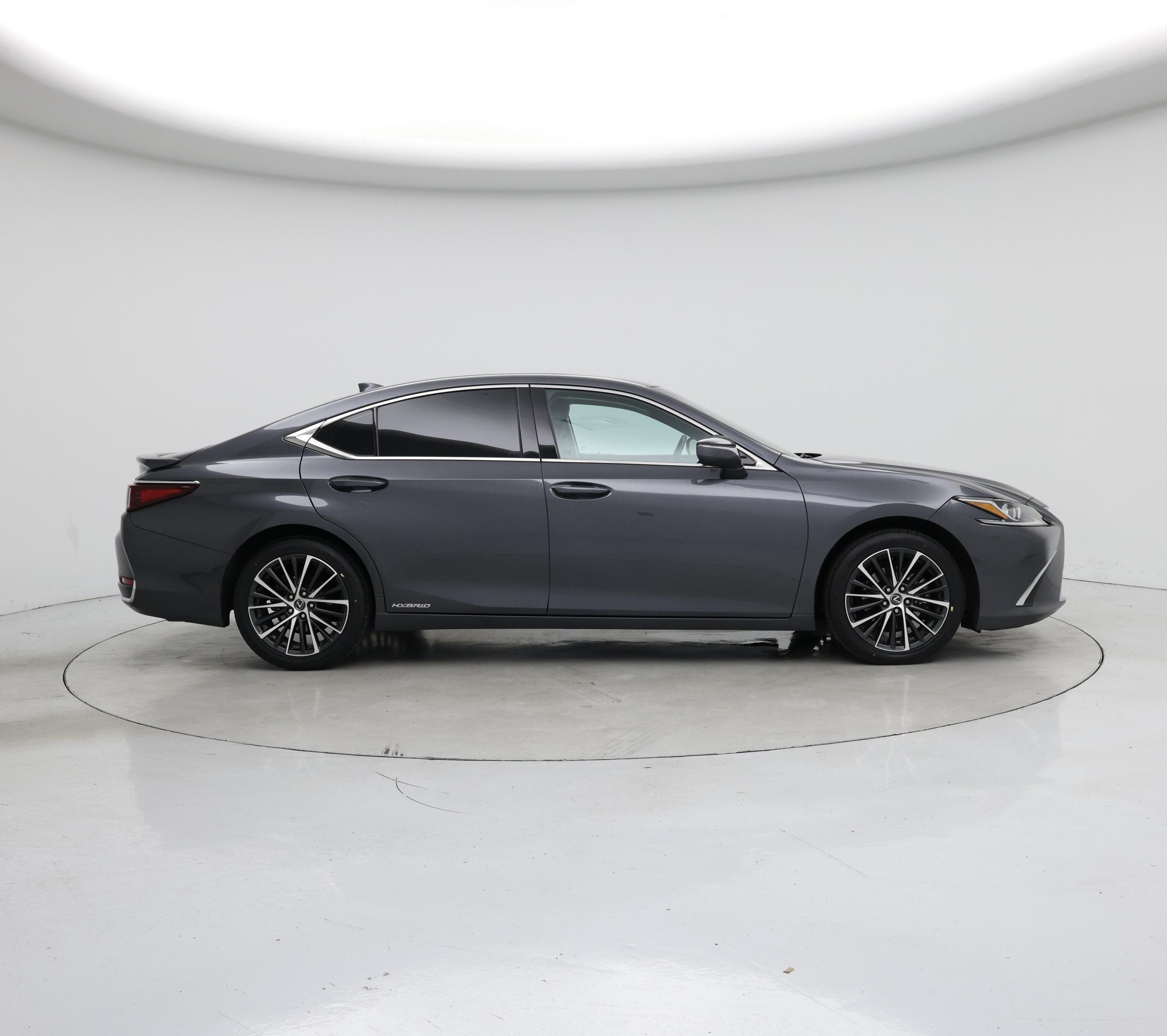 Thumbnail: 2022 Lexus ES - 7