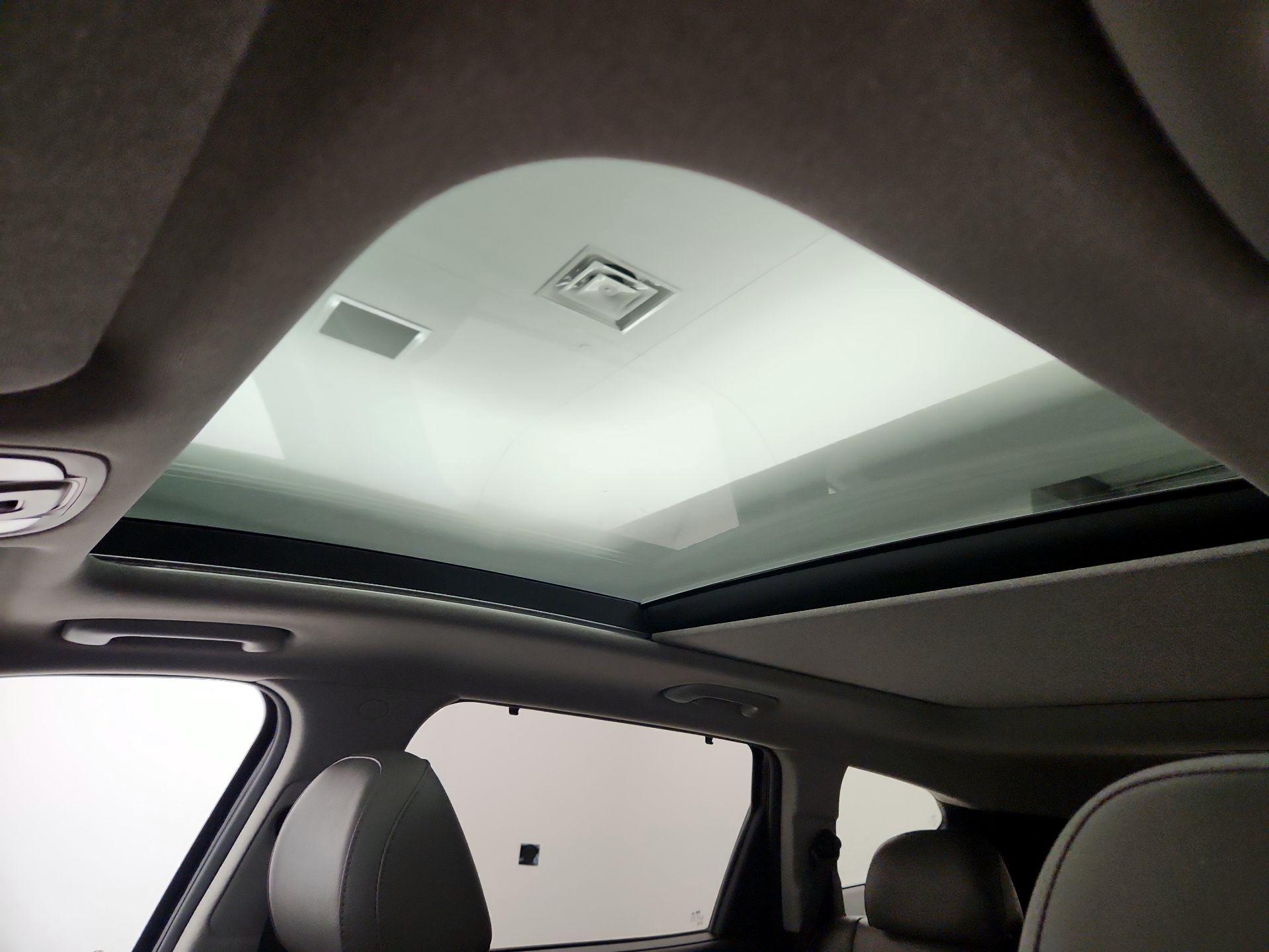 Thumbnail: 2020 Hyundai Santa Fe - 20