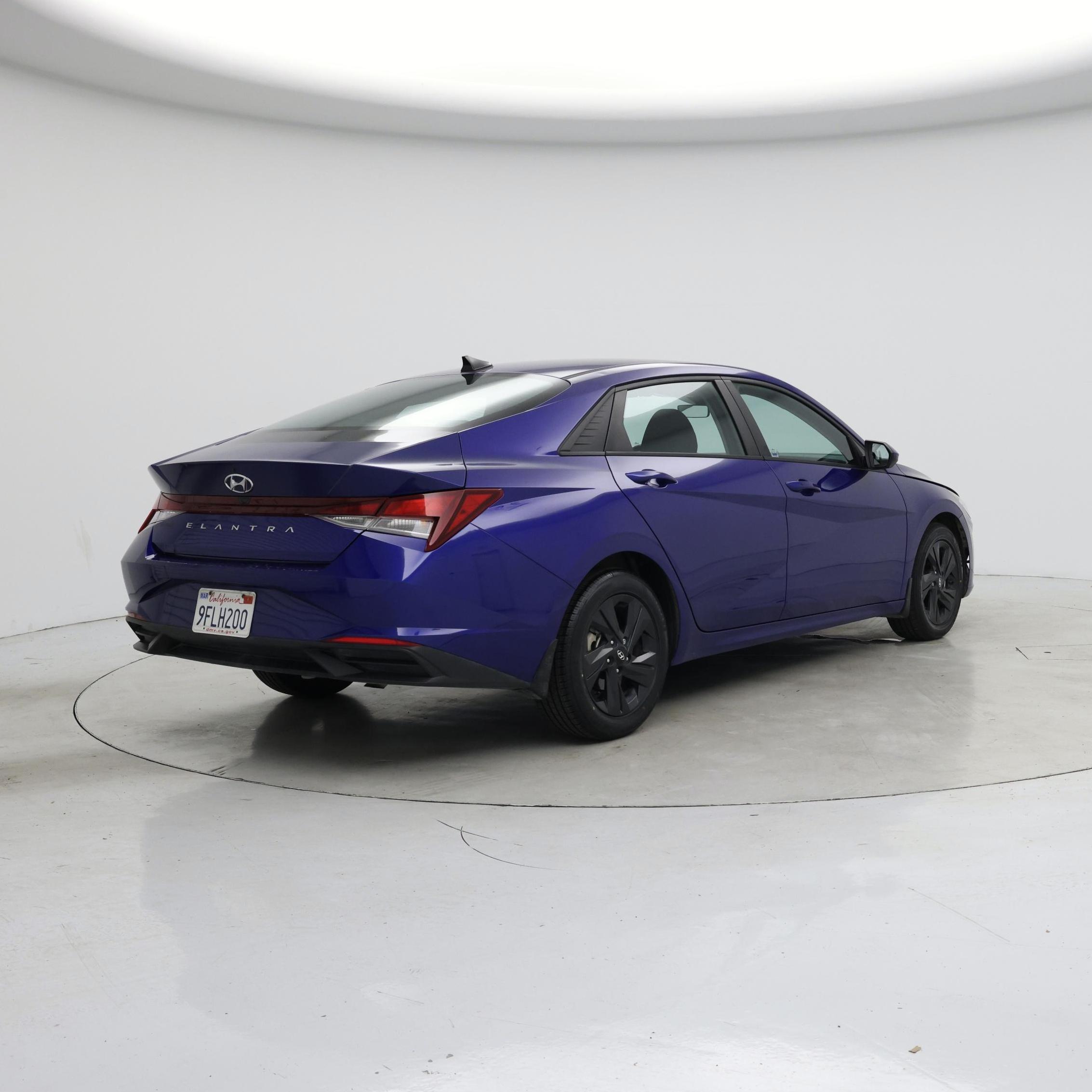 Thumbnail: 2023 Hyundai Elantra - 8