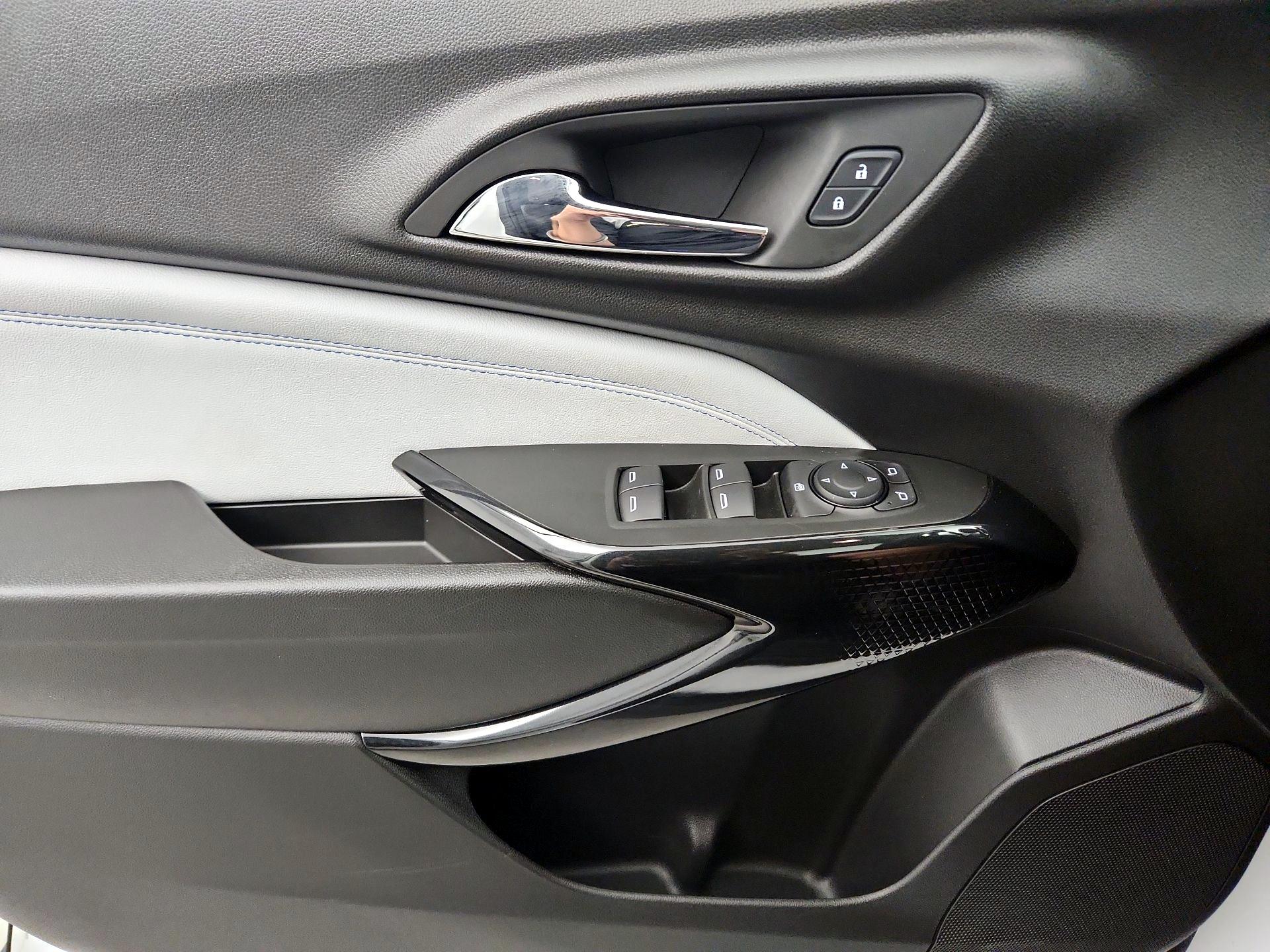 Thumbnail: 2024 Chevrolet Trax - 12