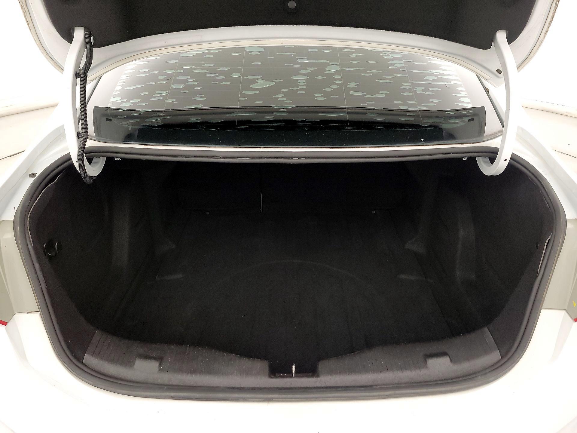 Thumbnail: 2017 Chevrolet Cruze - 20