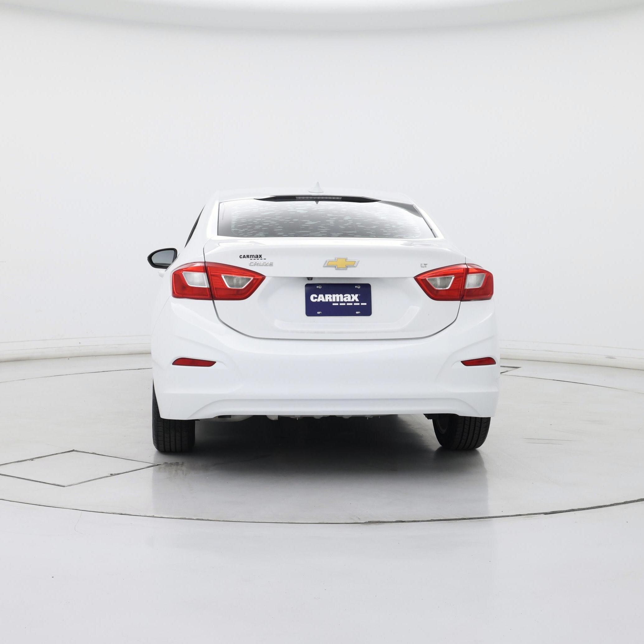 Thumbnail: 2017 Chevrolet Cruze - 6