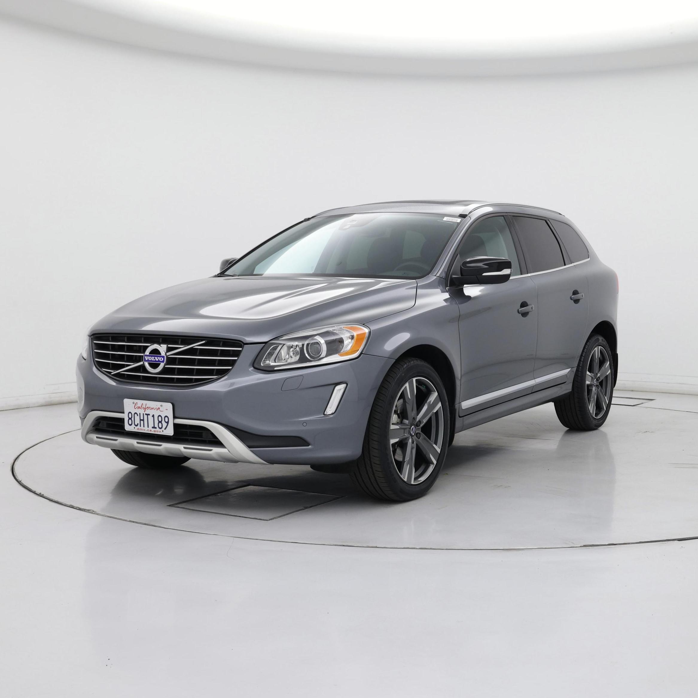 Thumbnail: 2017 Volvo XC60 - 4