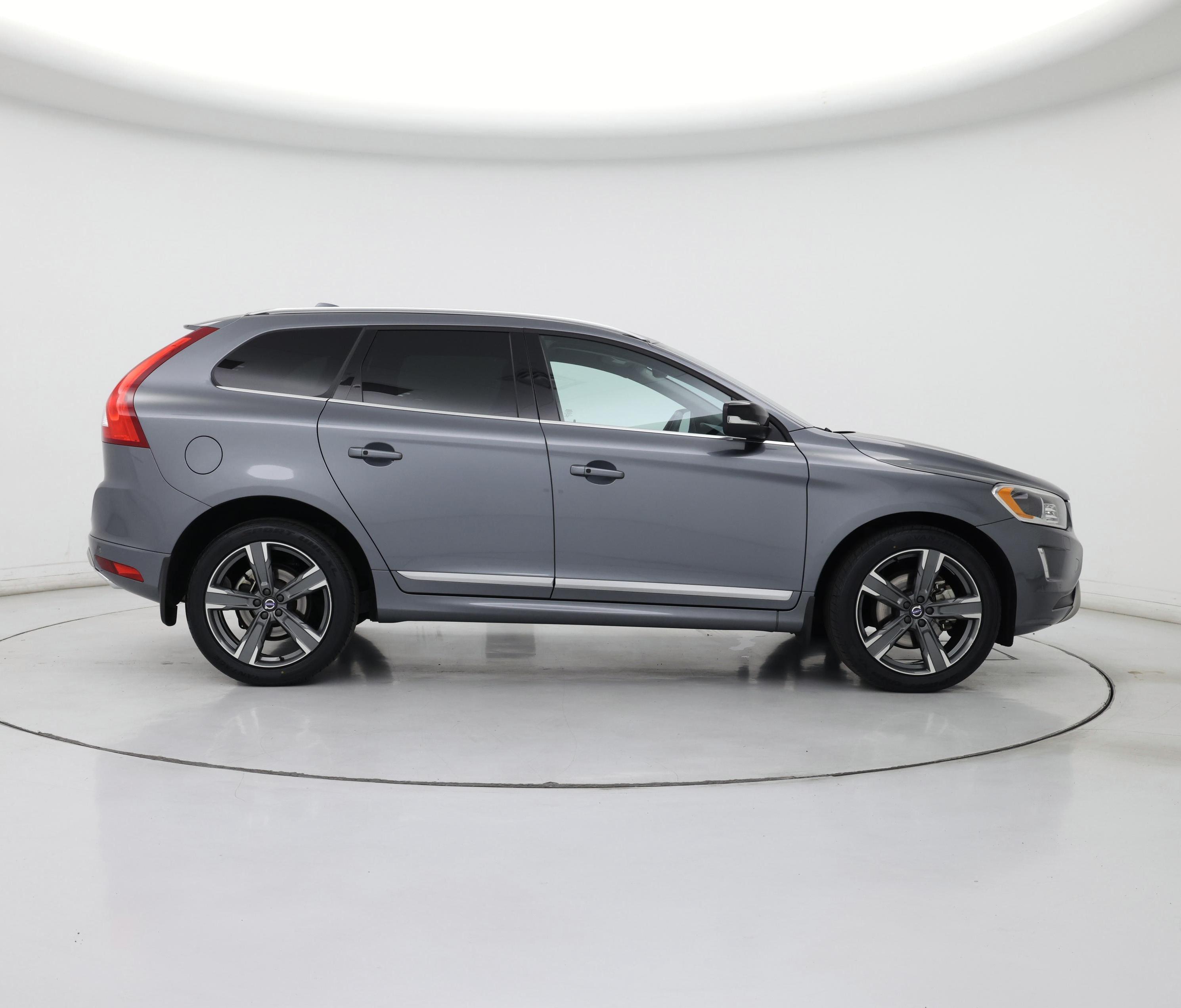 Thumbnail: 2017 Volvo XC60 - 7