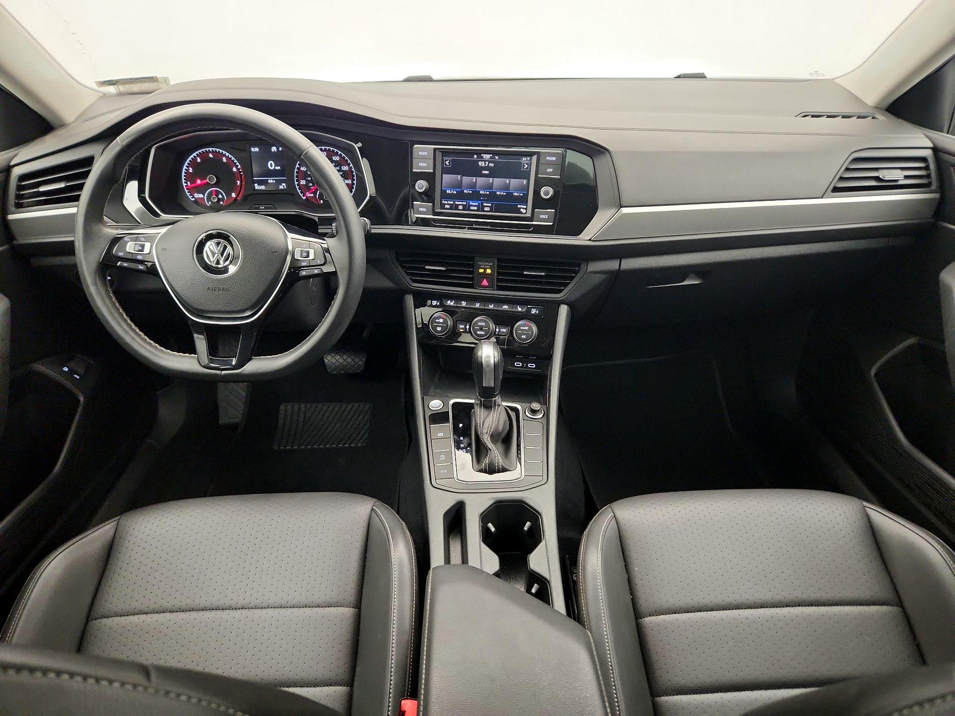 Thumbnail: 2021 Volkswagen Jetta - 9