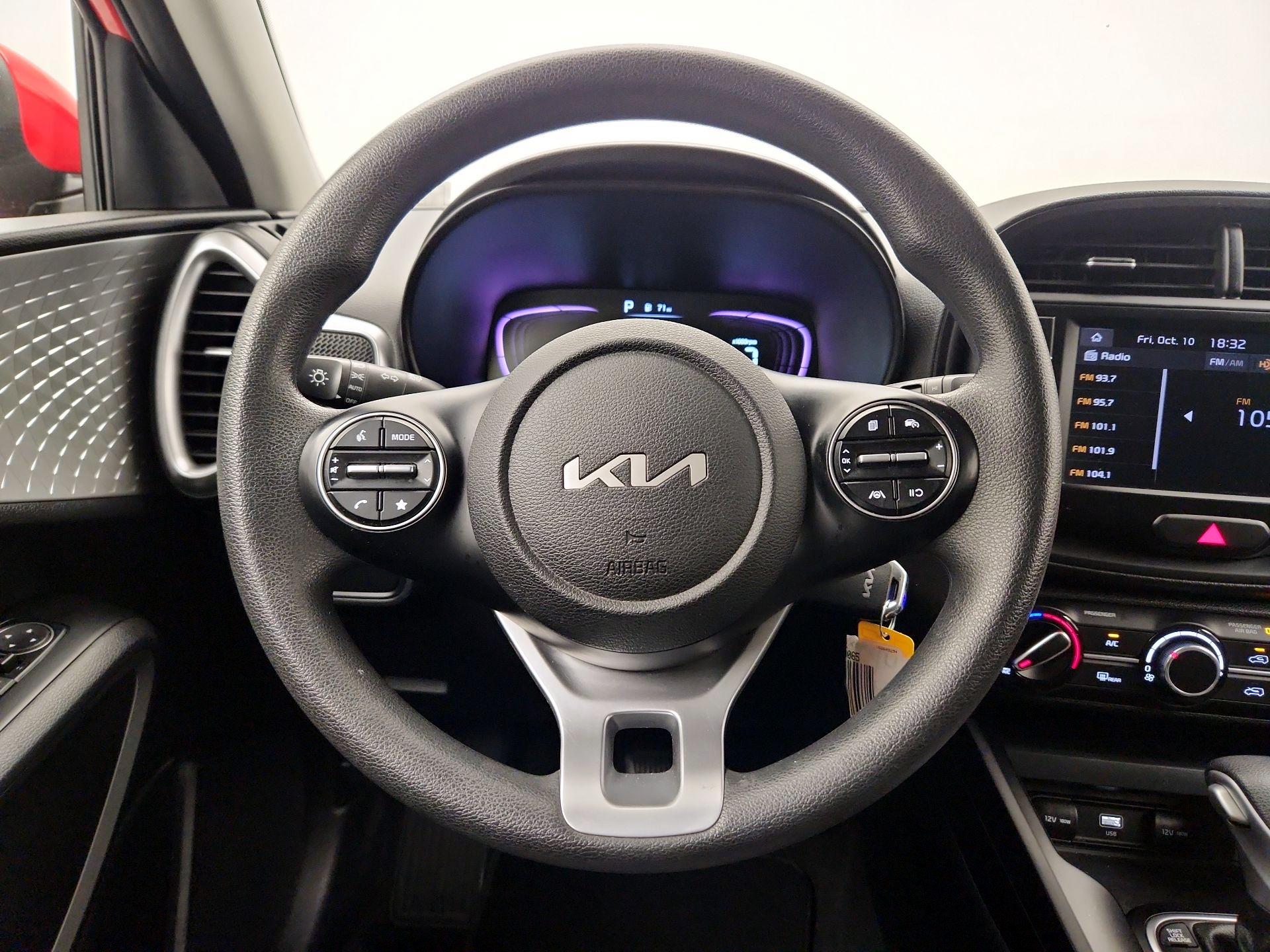 Thumbnail: 2023 Kia Soul - 10