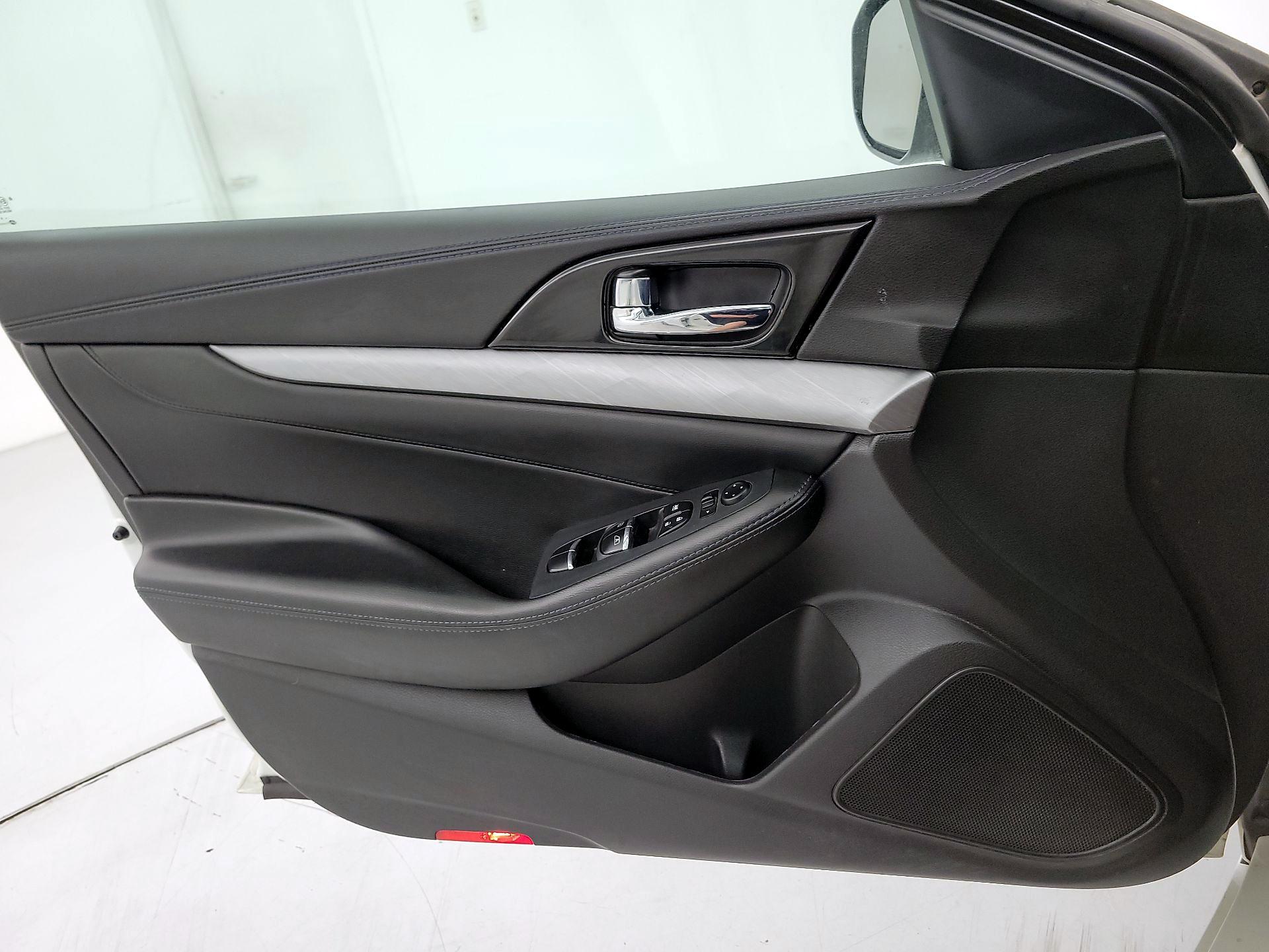 Thumbnail: 2018 Nissan Maxima - 12