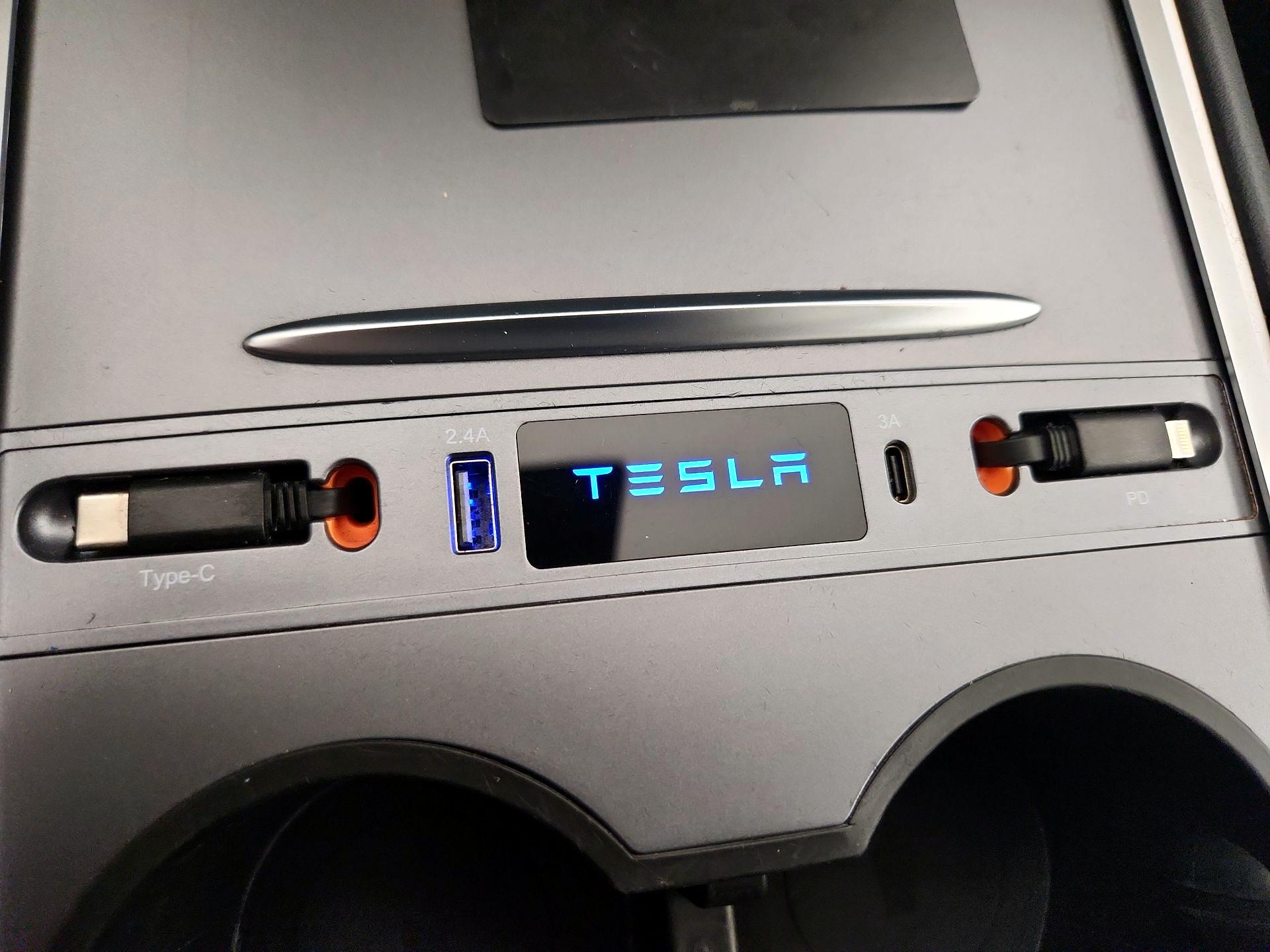 Thumbnail: 2023 Tesla Model 3 - 18