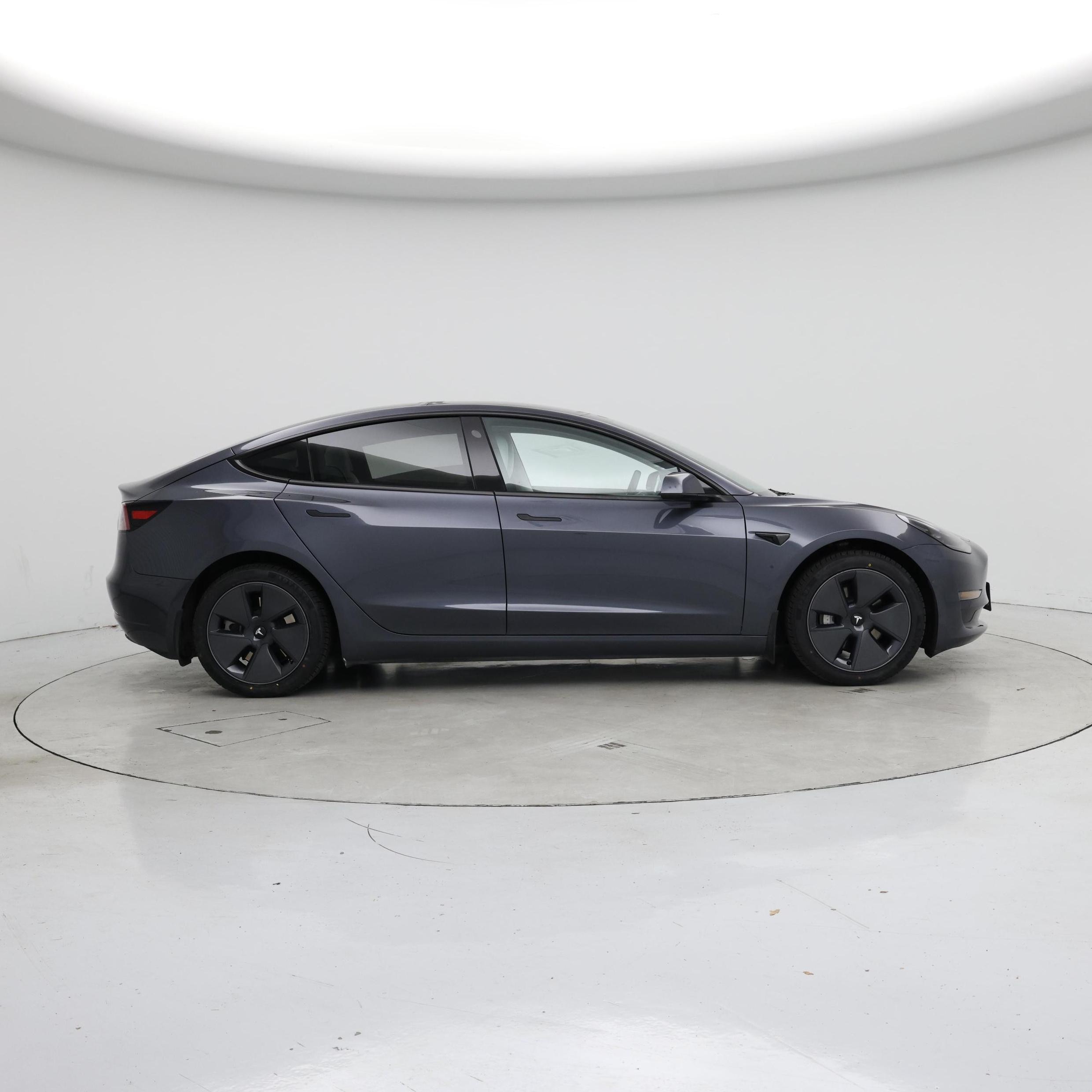Thumbnail: 2023 Tesla Model 3 - 7