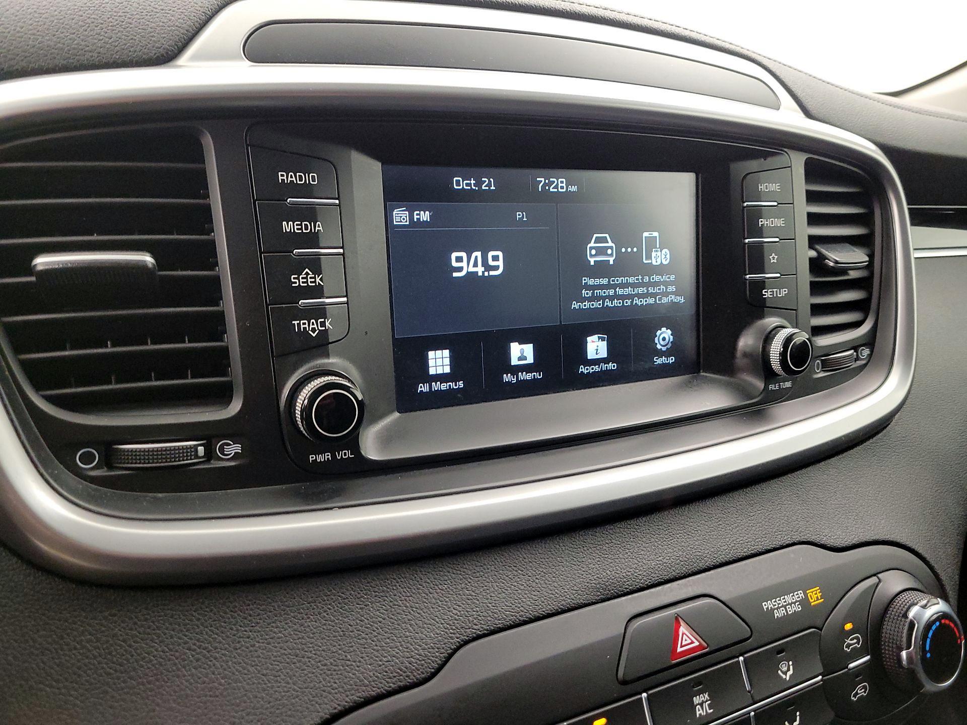 Thumbnail: 2020 Kia Sorento - 15